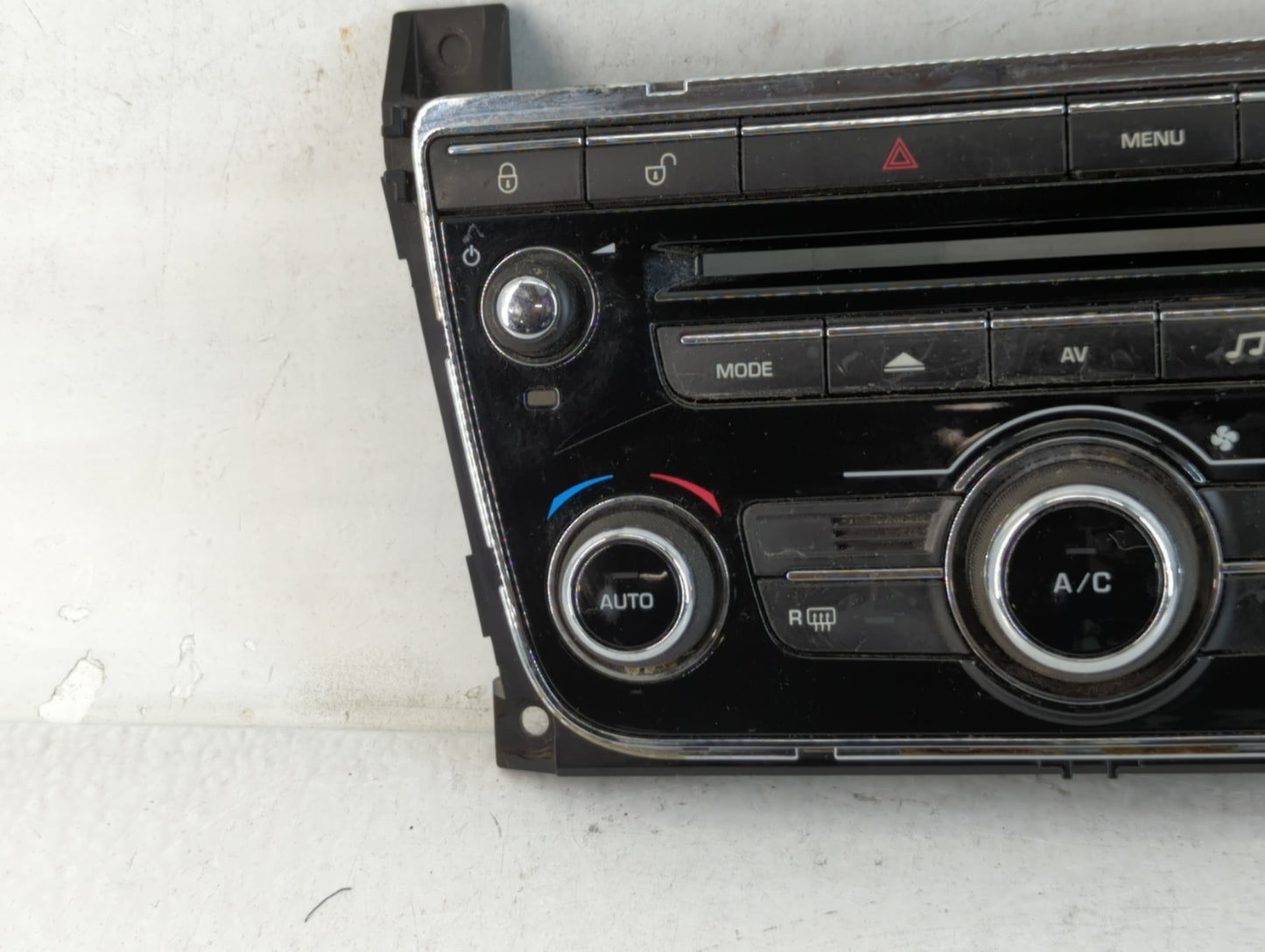 2013-2017 Jaguar Xj Am Fm Cd Player Radio Receiver - Oemusedautoparts1.com