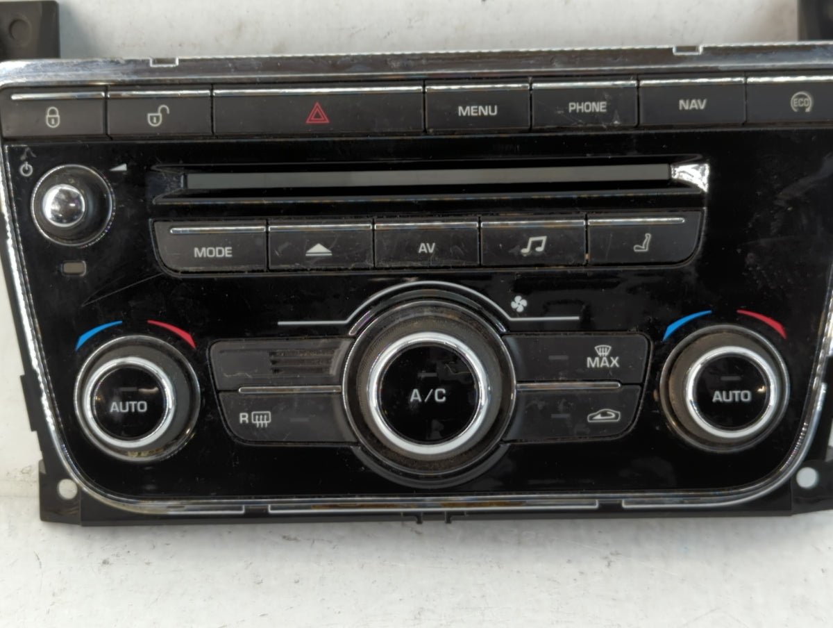 2013-2017 Jaguar Xj Am Fm Cd Player Radio Receiver 764641 - Oemusedautoparts1.com