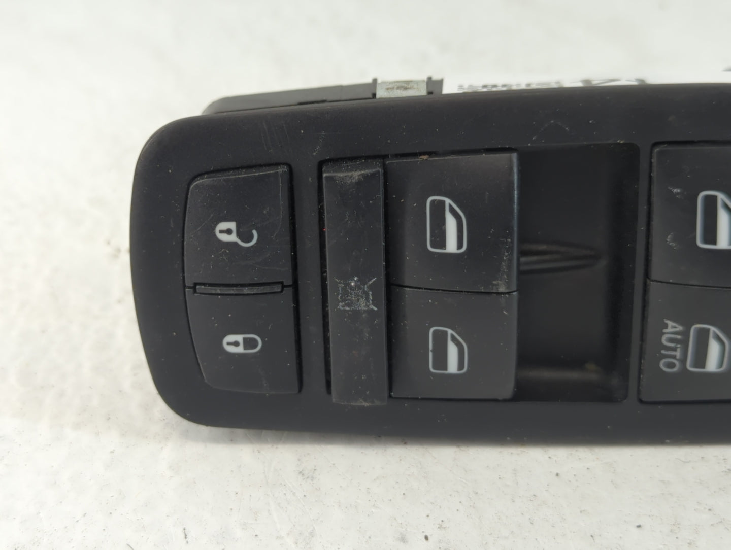 2014 Jeep Cherokee Master Power Window Switch Replacement Driver Side Left P/N:68141894AA Fits OEM Used Auto Parts - Oemused