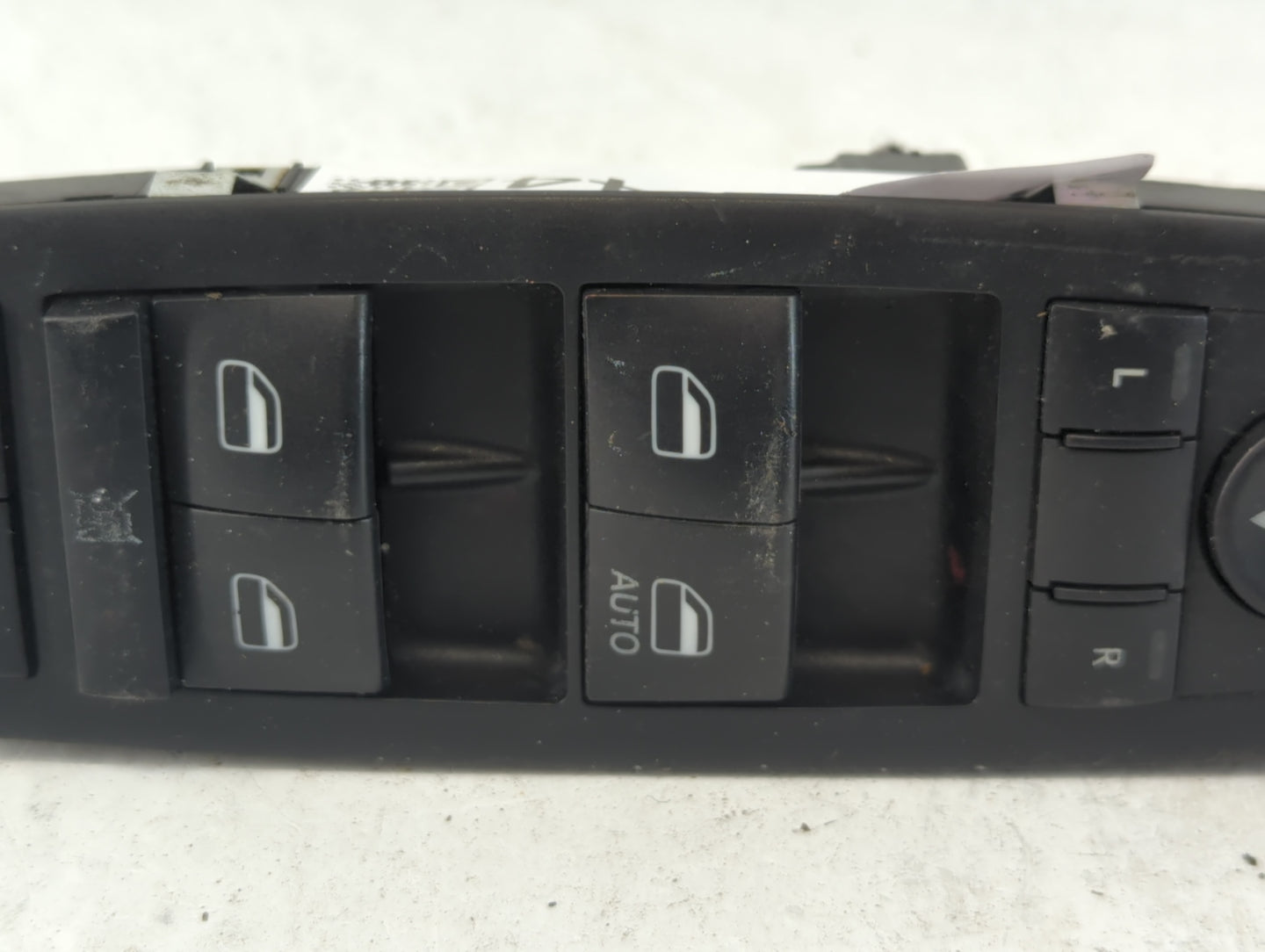 2014 Jeep Cherokee Master Power Window Switch Replacement Driver Side Left P/N:68141894AA Fits OEM Used Auto Parts - Oemused