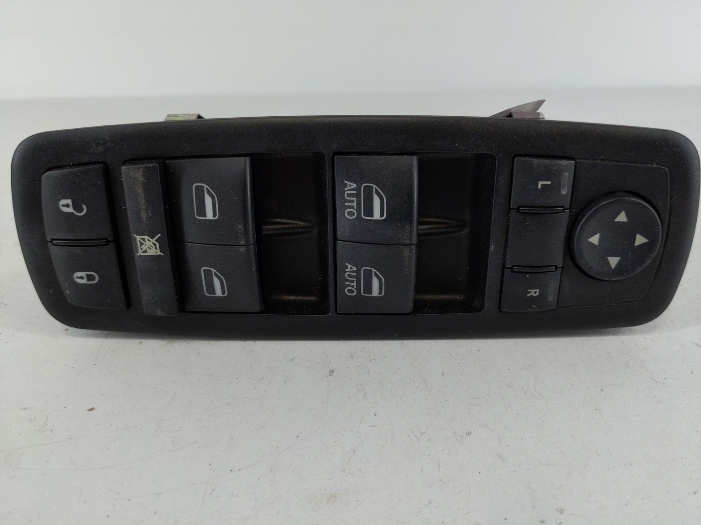 2014 Jeep Cherokee Master Power Window Switch Replacement Driver Side Left P/N:68141894AA Fits OEM Used Auto Parts - Oemused