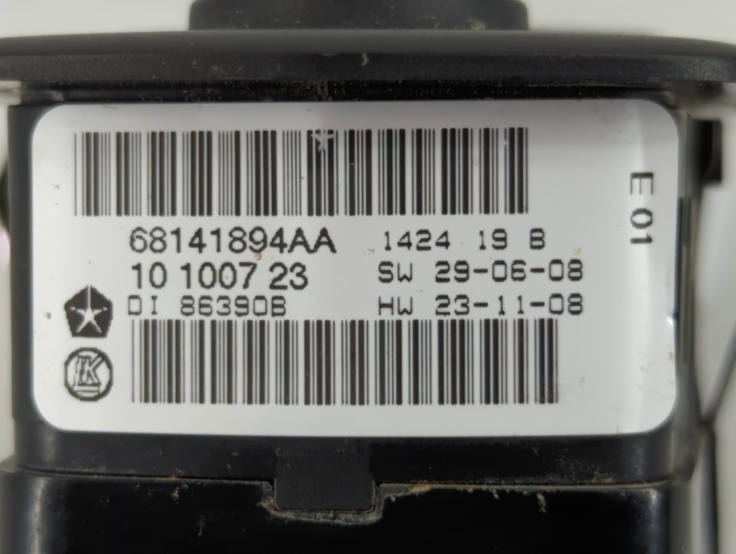 2014 Jeep Cherokee Master Power Window Switch Replacement Driver Side Left P/N:68141894AA Fits OEM Used Auto Parts - Oemused