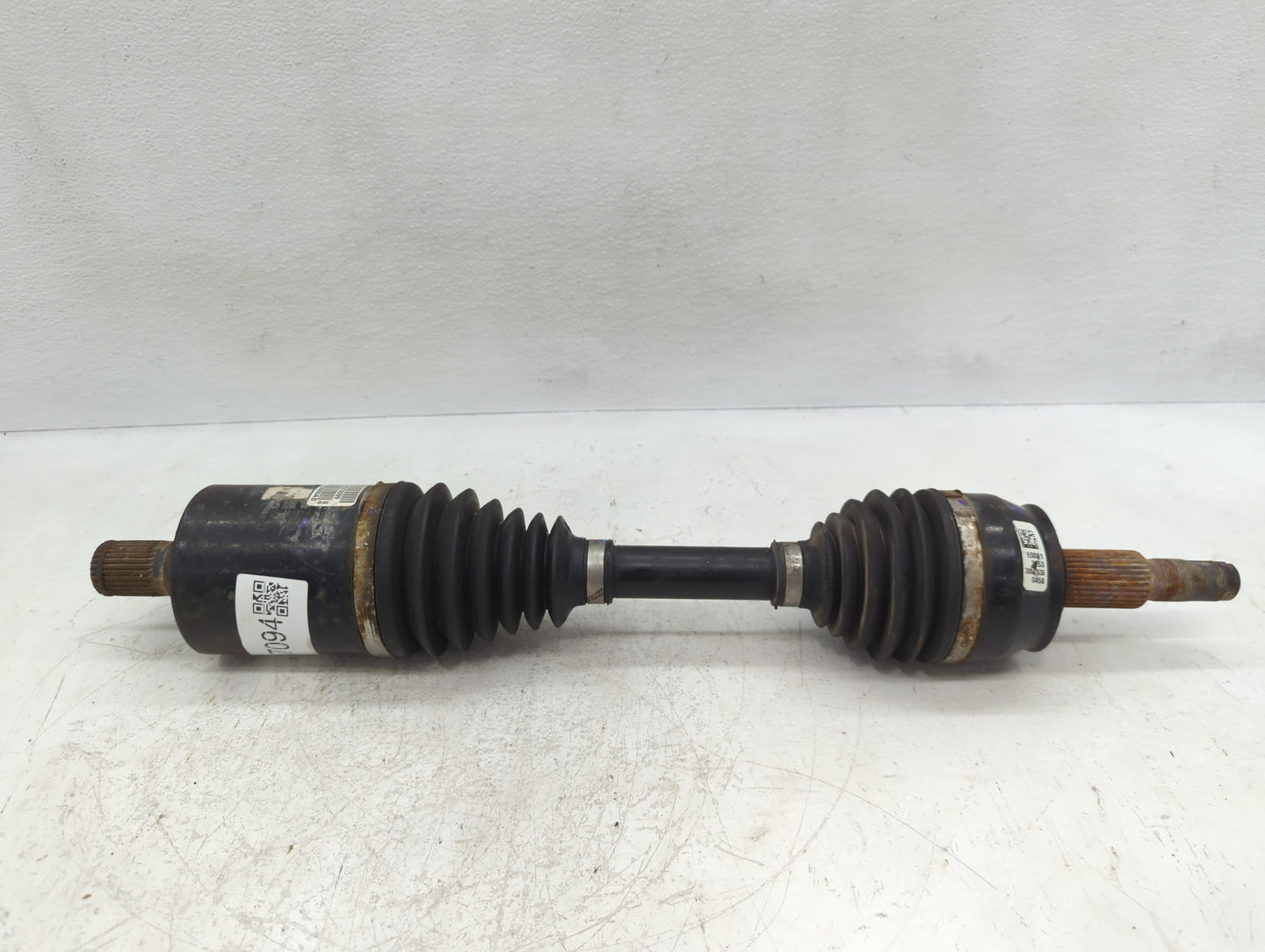 2014-2018 Jeep Cherokee Axle Shaft Front Passenger Cv C/v - Oemusedautoparts1.com