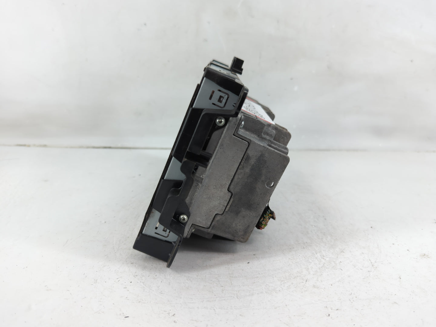 2014 Jeep Cherokee Radio AM FM Cd Player Receiver Replacement P/N:68211959AI Fits OEM Used Auto Parts - Oemusedautoparts1.co