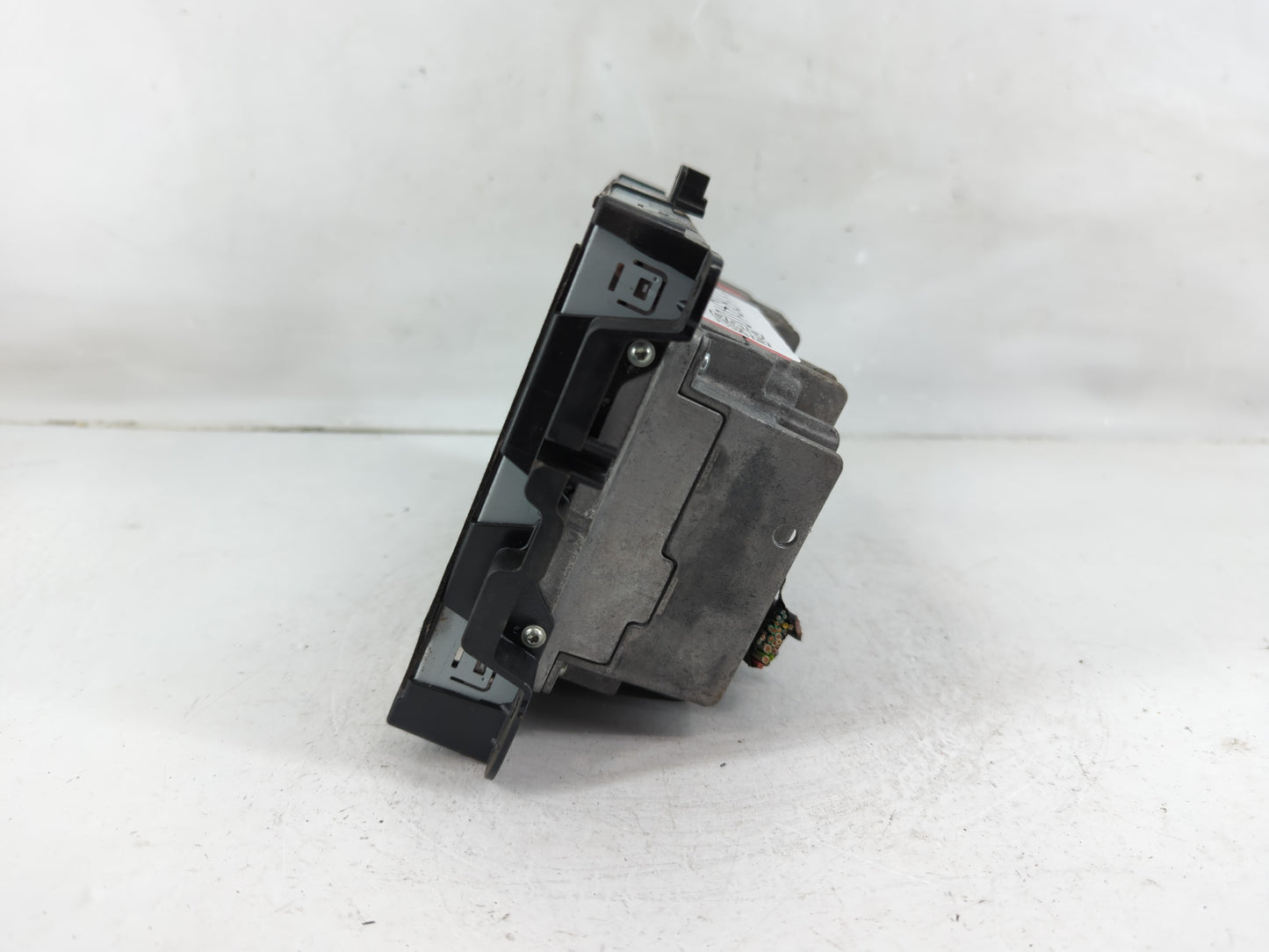 2014 Jeep Cherokee Radio AM FM Cd Player Receiver Replacement P/N:68211959AI Fits OEM Used Auto Parts - Oemusedautoparts1.co