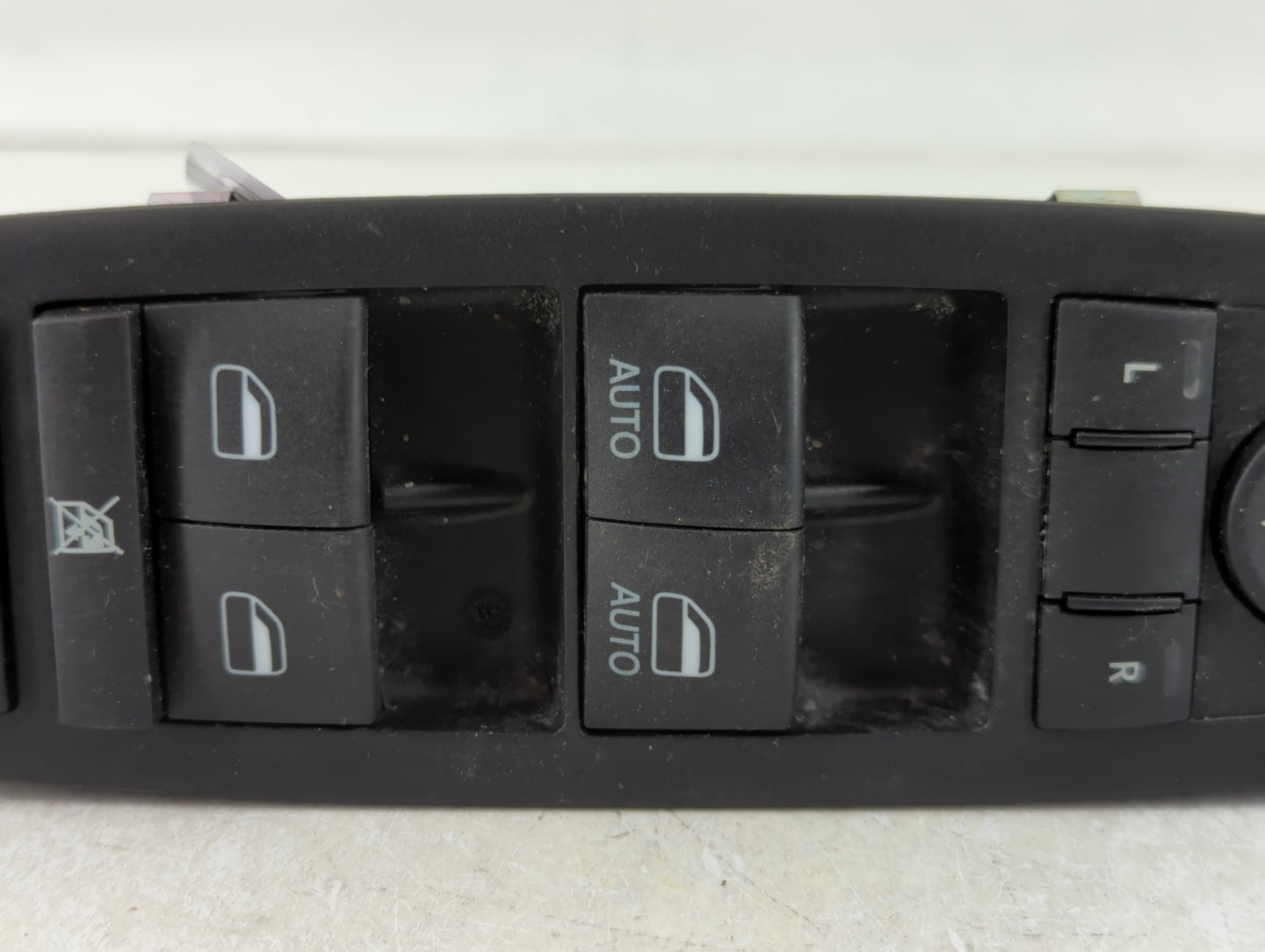 2014 Jeep Cherokee Master Power Window Switch Replacement Driver Side Left P/N:068141894AA Fits OEM Used Auto Parts - Oemuse