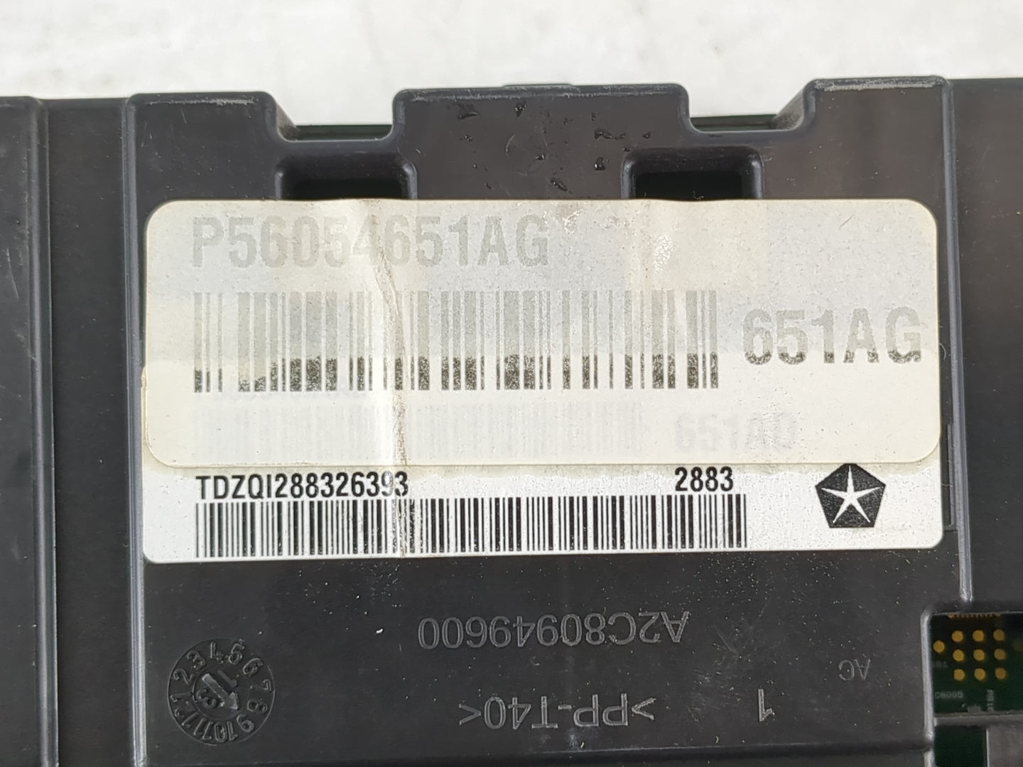 2014 Jeep Cherokee Instrument Cluster Speedometer Gauges P/N:P56054651AG Fits OEM Used Auto Parts - Oemusedautoparts1.com