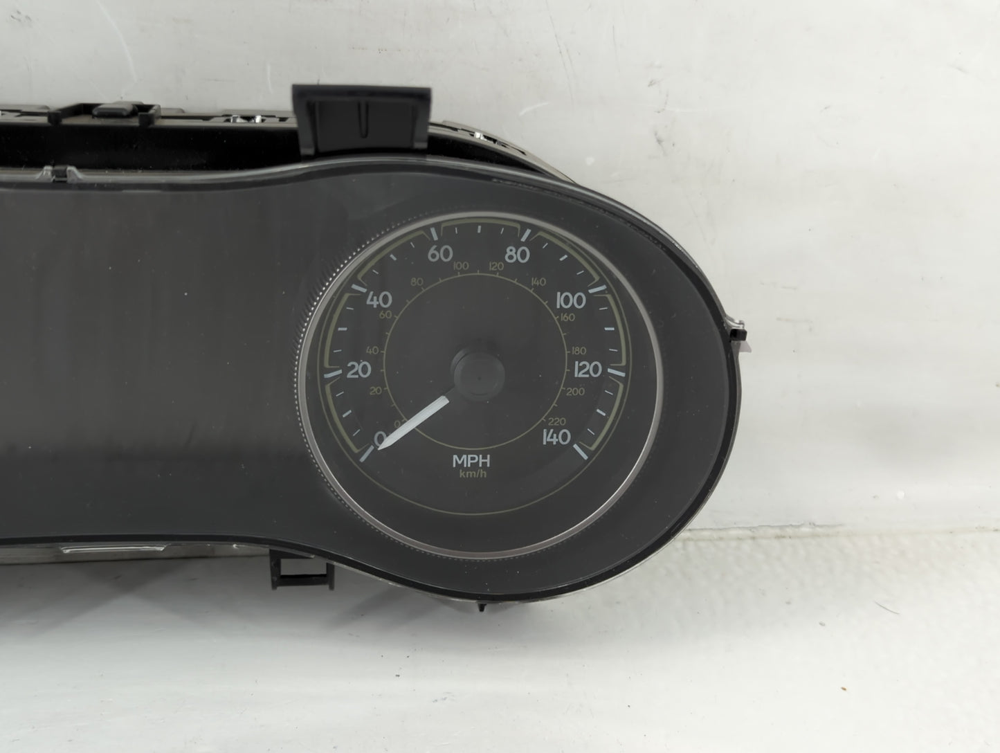 2014 Jeep Cherokee Instrument Cluster Speedometer Gauges P/N:P68105889AG Fits OEM Used Auto Parts - Oemusedautoparts1.com
