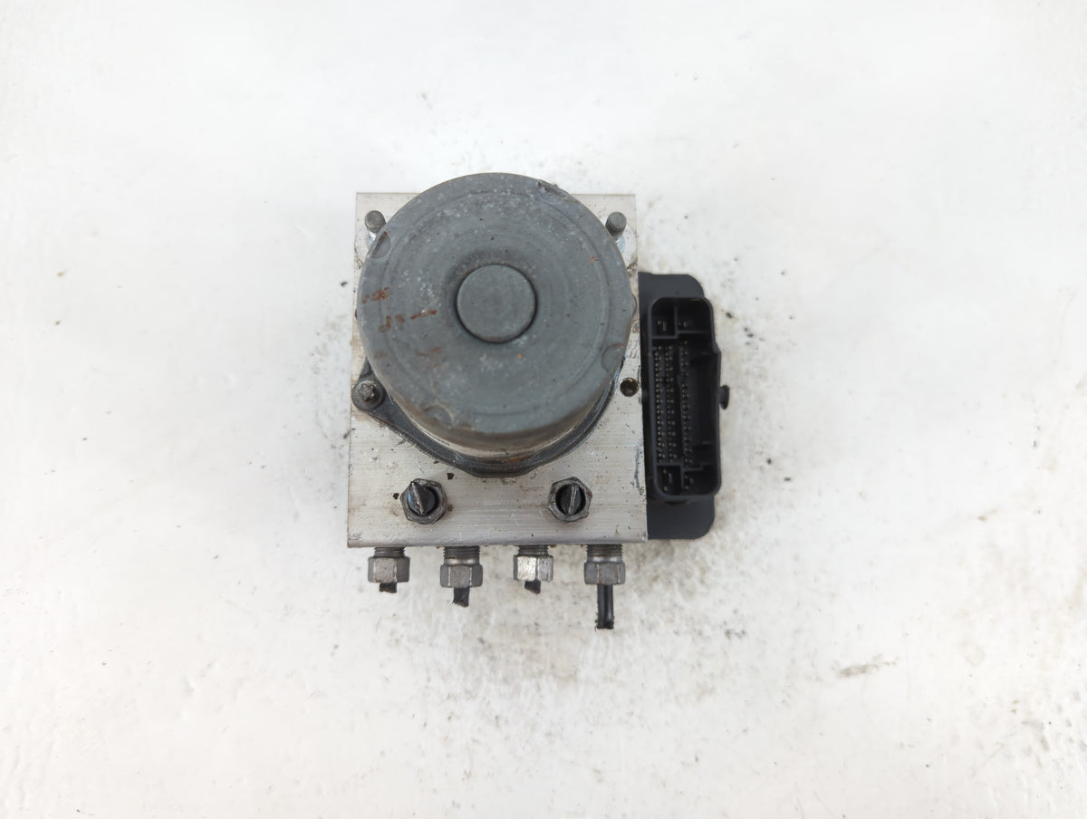 2014 Jeep Cherokee Anti-Lock Brake ABS Pump Module Actuator OEM P/N:04779899AI P04779899AG Fits OEM Used Auto Parts - Oemuse