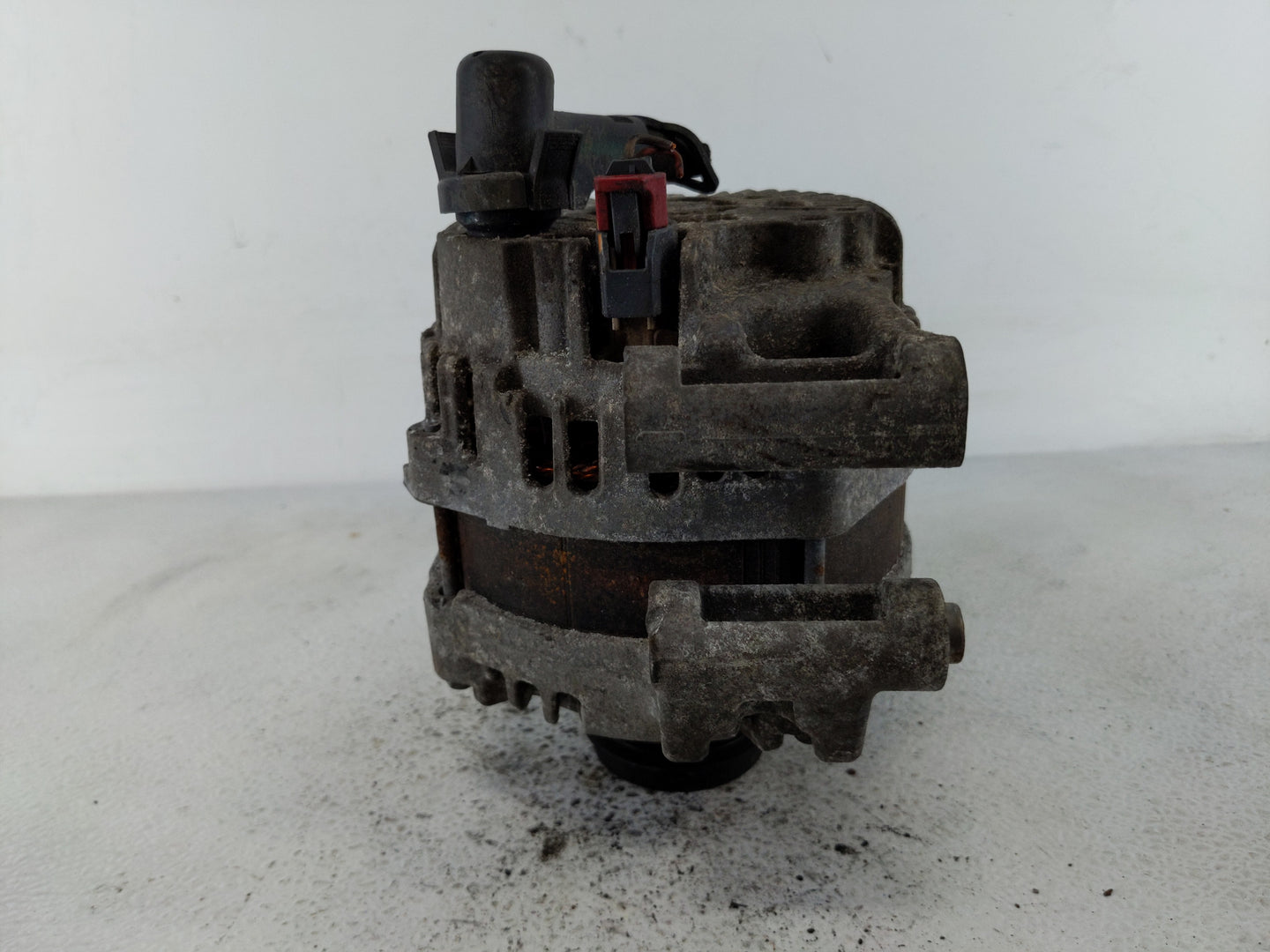 2014-2018 Jeep Cherokee Alternator Replacement Generator Charging Assembly Engine OEM P/N:56029624AA Fits OEM Used Auto Part