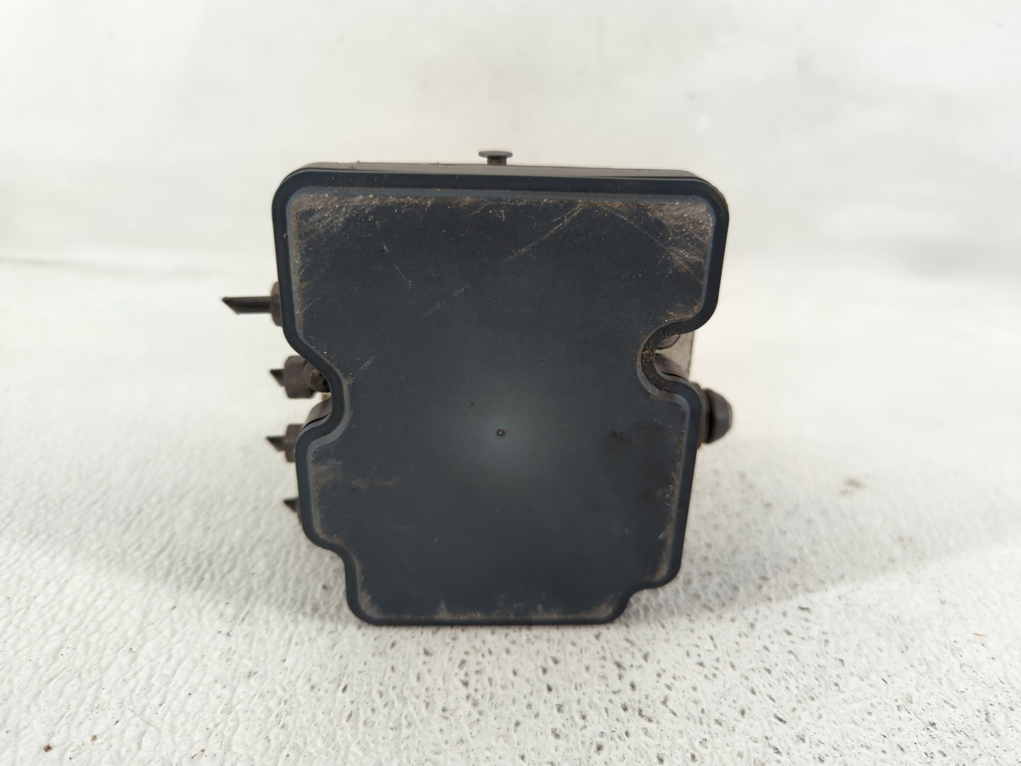 2014 Jeep Cherokee ABS Pump Control Module Replacement P/N:P04779899AI Fits OEM Used Auto Parts - Oemusedautoparts1.com