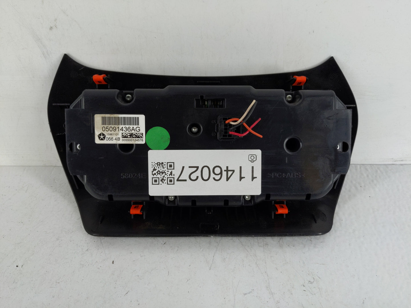2014 Jeep Cherokee Climate Control Module Temperature AC/Heater Replacement P/N:05091436AG Fits OEM Used Auto Parts - Oemuse