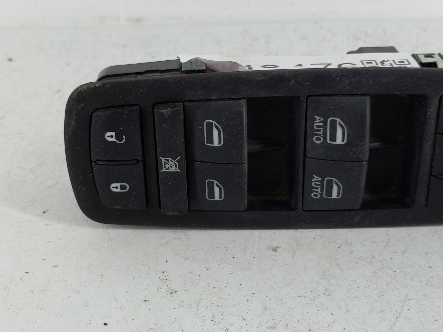 2014 Jeep Cherokee Master Power Window Switch Replacement Driver Side Left P/N:68141894AA Fits OEM Used Auto Parts - Oemused