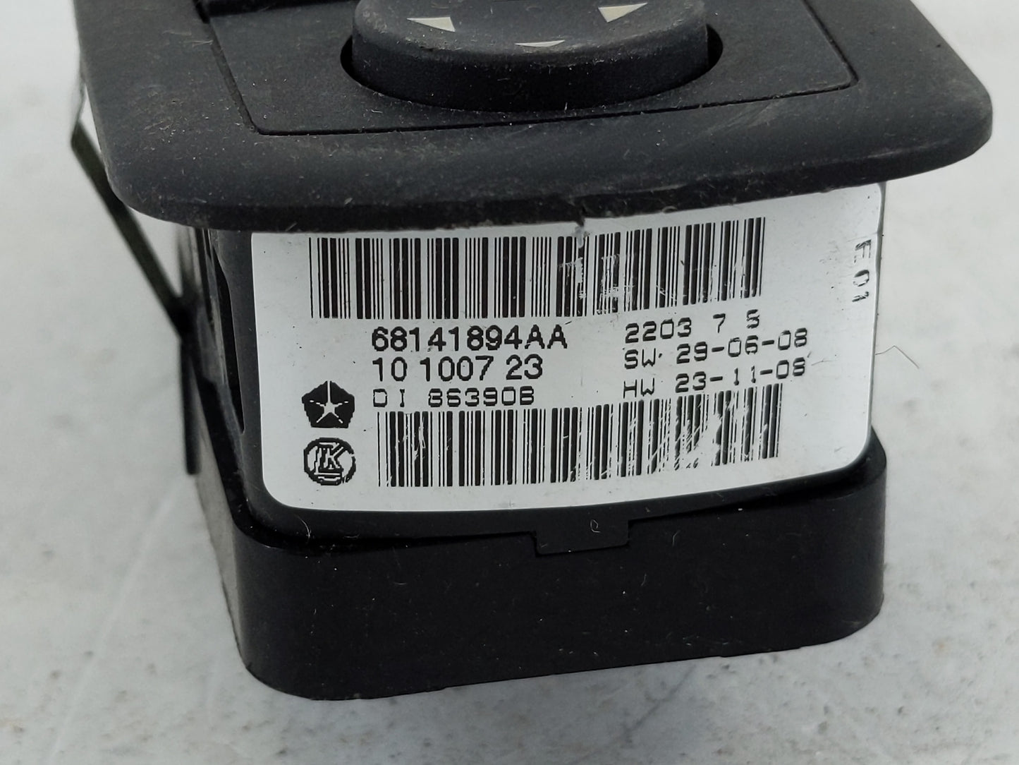 2014 Jeep Cherokee Master Power Window Switch Replacement Driver Side Left P/N:68141894AA Fits OEM Used Auto Parts - Oemused