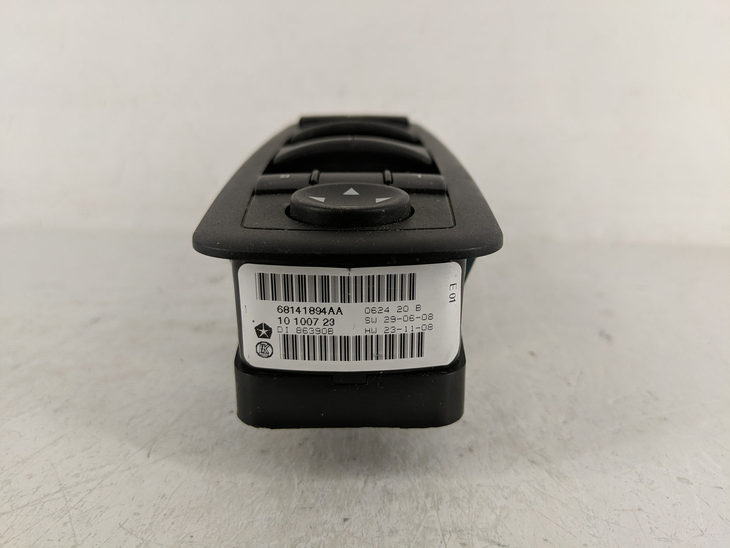 2014 Jeep Cherokee Master Power Window Switch Replacement Driver Side Left P/N:68141894AA Fits OEM Used Auto Parts - Oemused