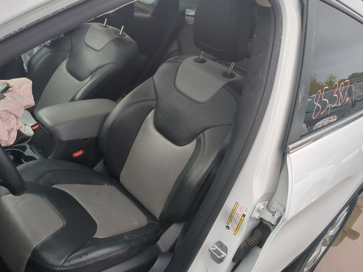 2014-2014 Jeep Cherokee Driver Front Seat Oem 1171841 - Oemusedautoparts1.com
