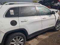 2014-2022 Jeep Cherokee Passenger Rear Door Oem - Oemusedautoparts1.com