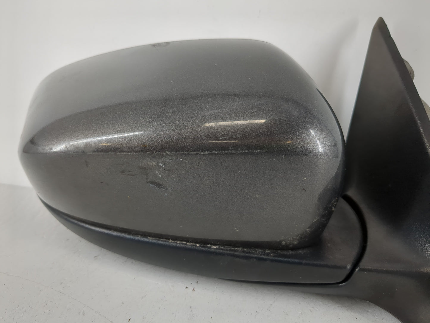 2014-2021 Jeep Cherokee Passenger Side View Mirror - Right Door Mirror OEM Used - Oemusedautoparts1.com