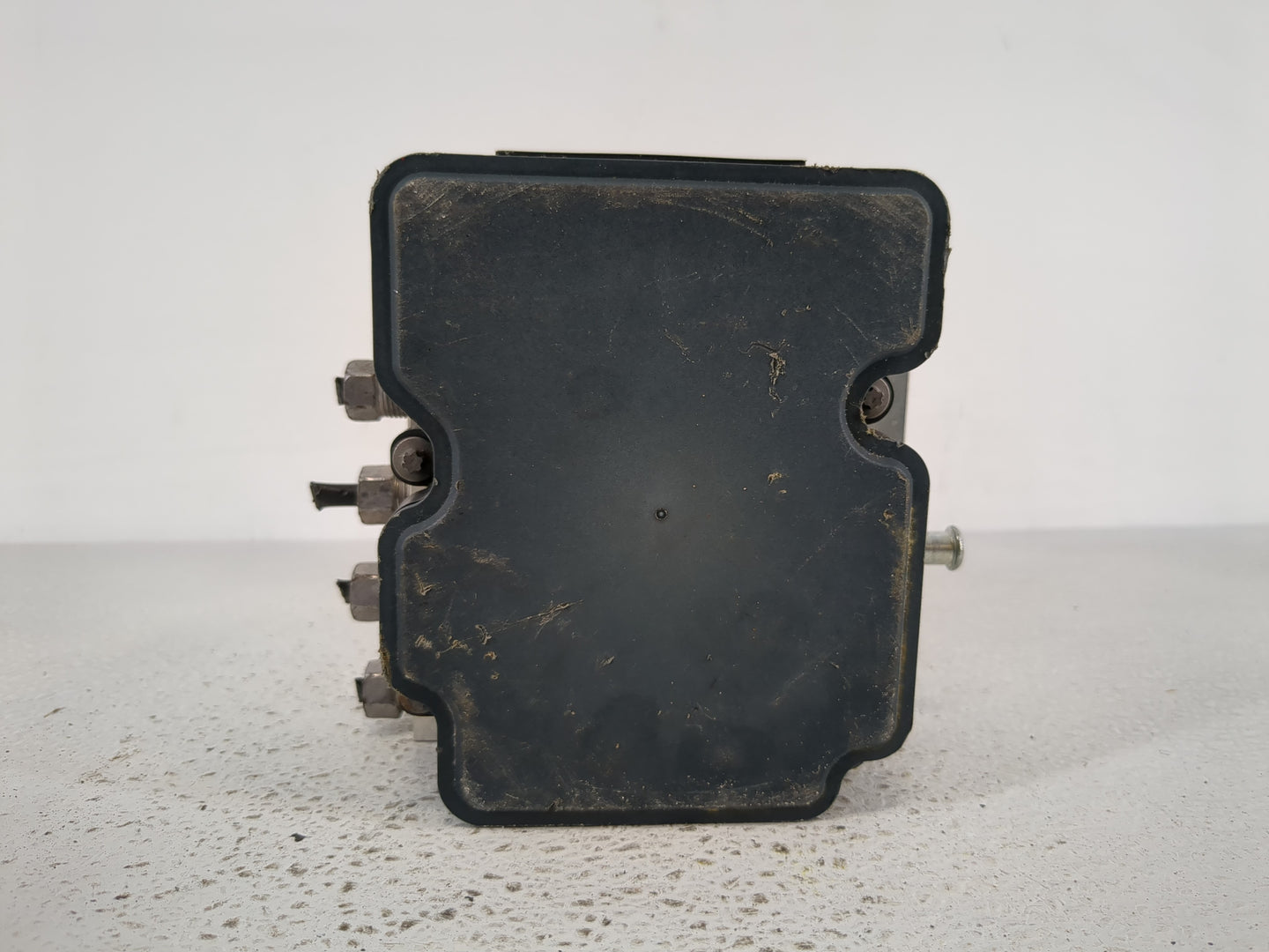 2014 Jeep Cherokee ABS Pump Control Module Replacement P/N:P04779899AI Fits OEM Used Auto Parts - Oemusedautoparts1.com