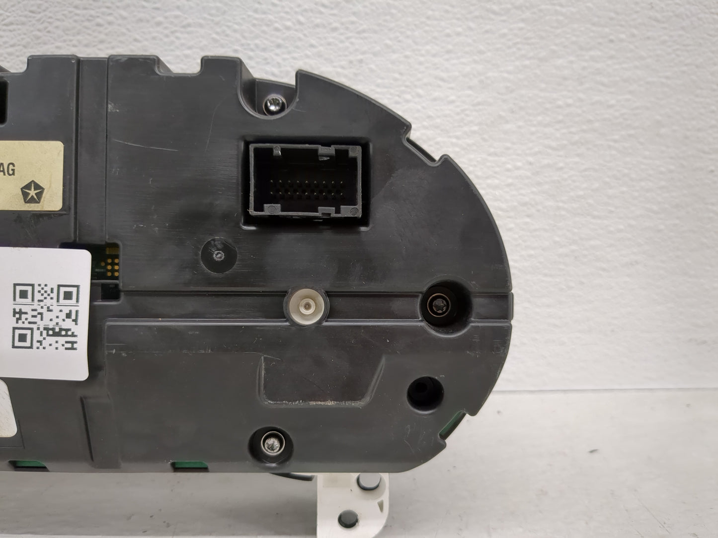 2014 Jeep Cherokee Instrument Cluster Speedometer Gauges P/N:P56054652AD P56054651AG Fits OEM Used Auto Parts - Oemusedautop