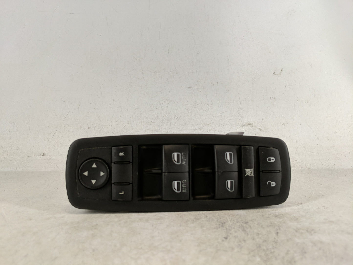2014 Jeep Cherokee Master Power Window Switch Replacement Driver Side Left P/N:68141894AA Fits OEM Used Auto Parts - Oemused