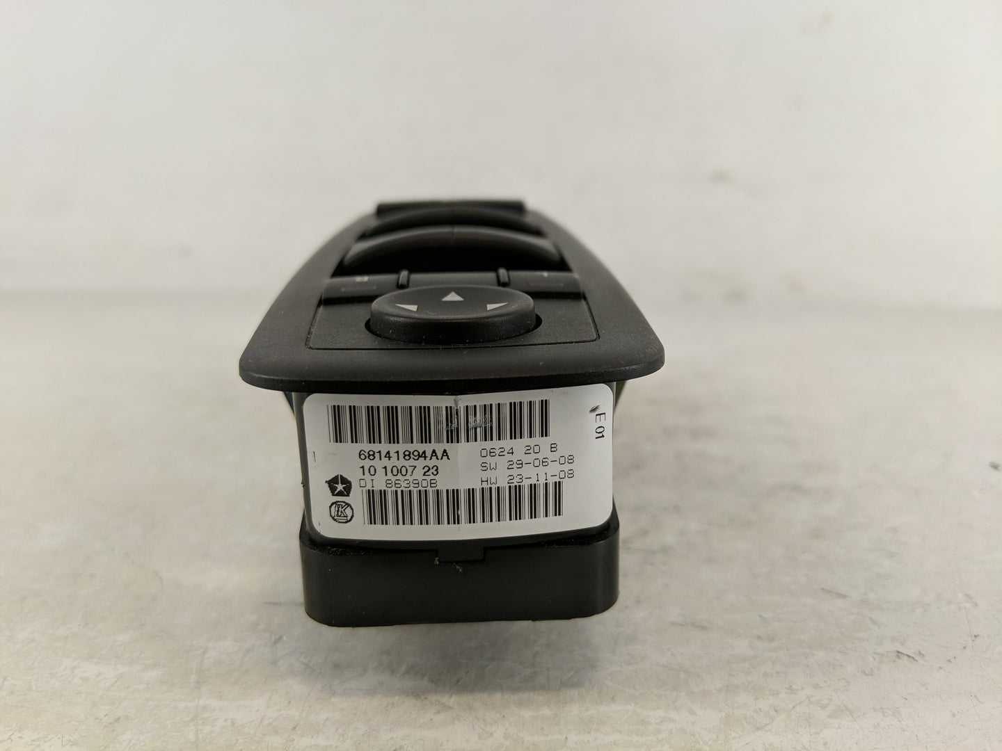 2014 Jeep Cherokee Master Power Window Switch Replacement Driver Side Left P/N:68141894AA Fits OEM Used Auto Parts - Oemused