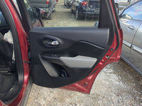 2014-2022 Jeep Cherokee Passenger Rear Door Oem 1210728 - Oemusedautoparts1.com