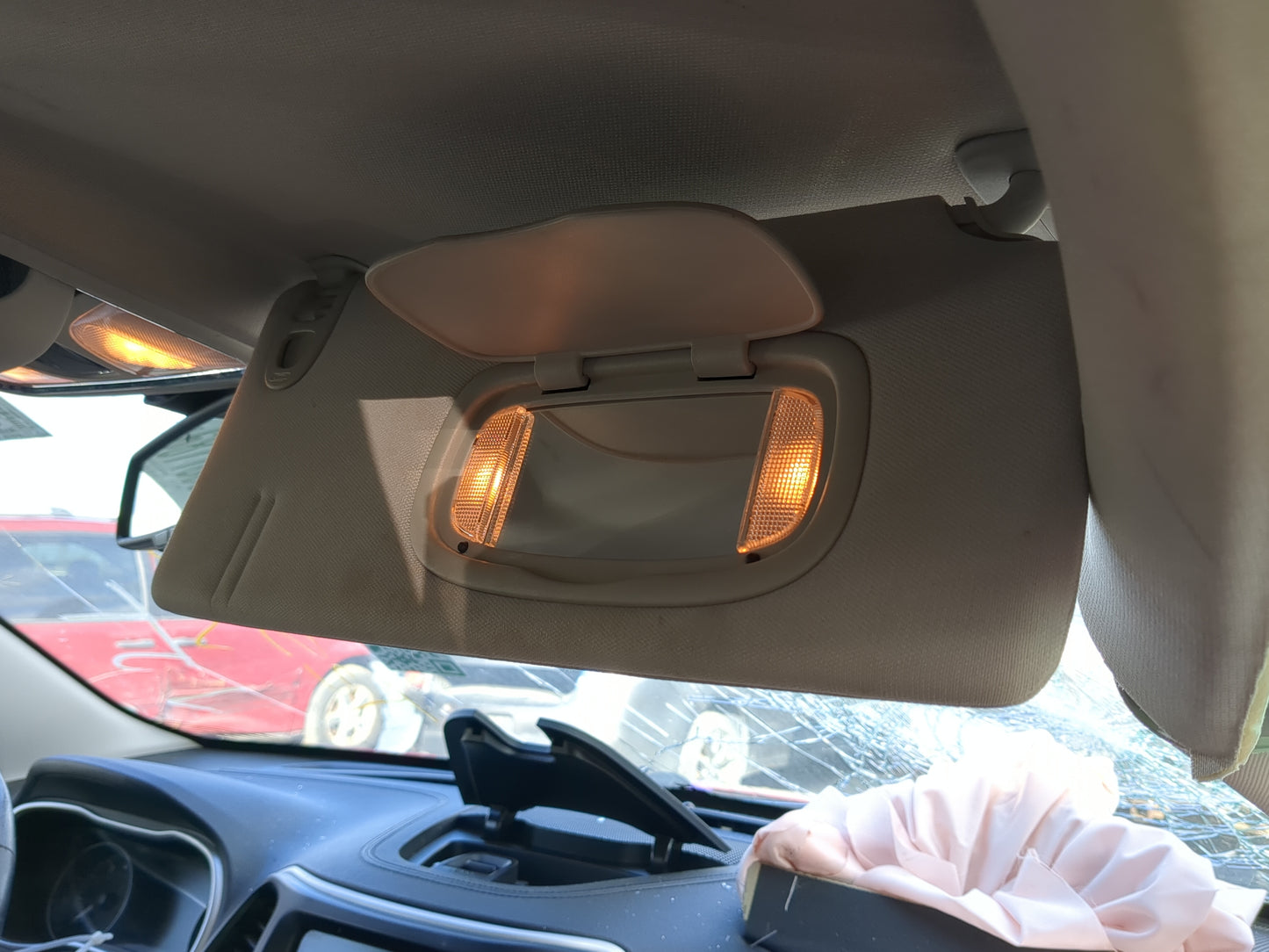 2014-2018 Jeep Cherokee Sun Visor Shade Replacement Passenger Right Mirror Fits Fits 2014 2015 2016 2017 2018 OEM Used Auto 