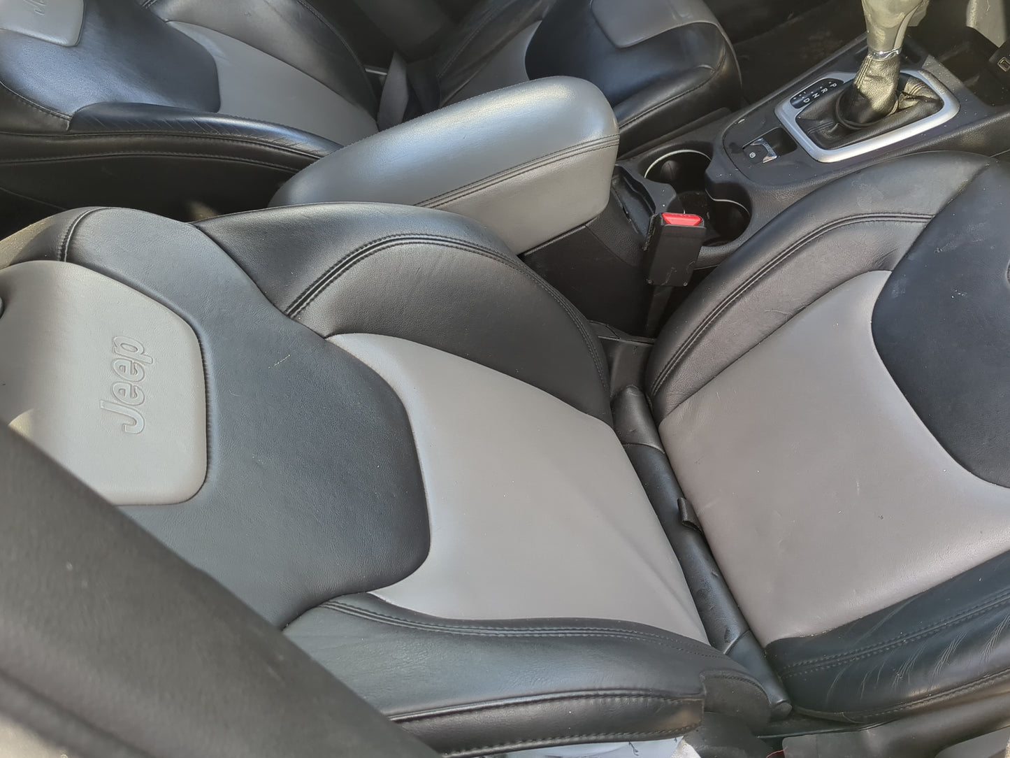 2014-2014 Jeep Cherokee Passenger Front Seat Oem 1210843 - Oemusedautoparts1.com