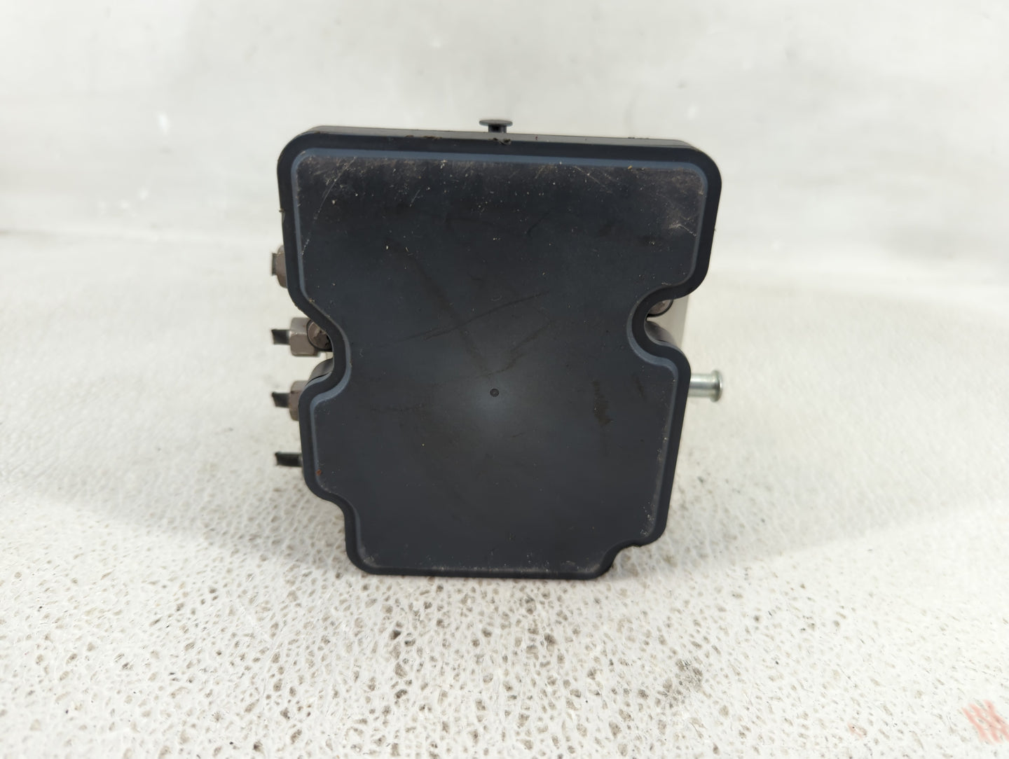 2014 Jeep Cherokee ABS Pump Control Module Replacement P/N:P04779903AG Fits OEM Used Auto Parts - Oemusedautoparts1.com