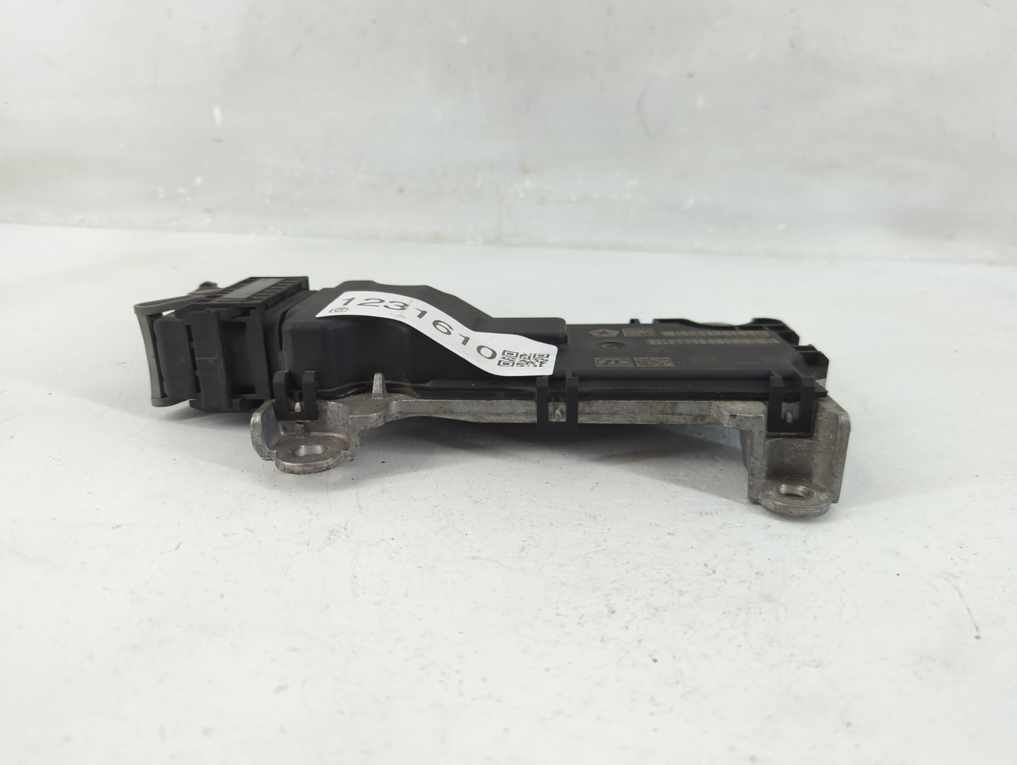 2014 Jeep Cherokee PCM Engine Control Computer ECU ECM PCU OEM P/N:609-20969 Fits OEM Used Auto Parts - Oemusedautoparts1.co