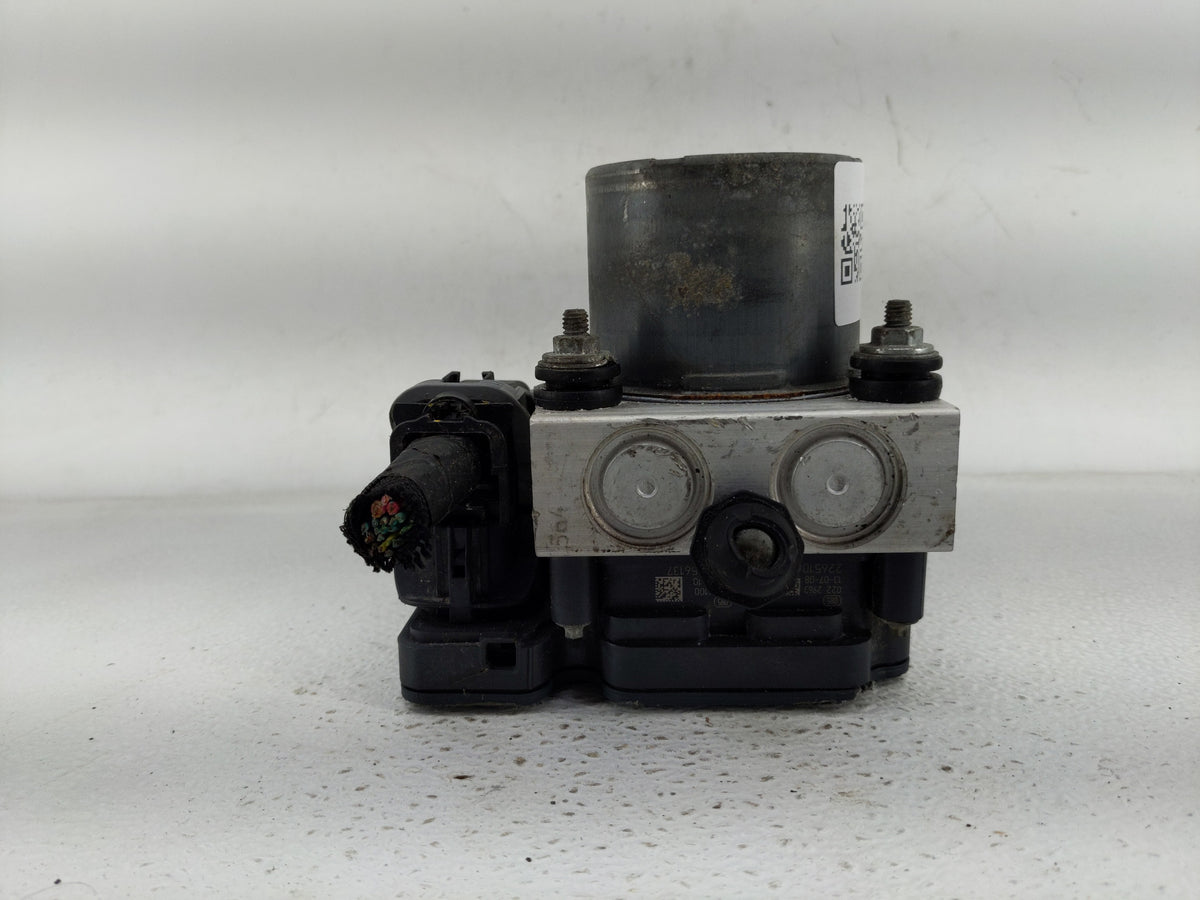 2014 Jeep Cherokee Anti-Lock Brake ABS Pump Module Actuator OEM P/N:04779899AG Fits OEM Used Auto Parts - Oemusedautoparts1.