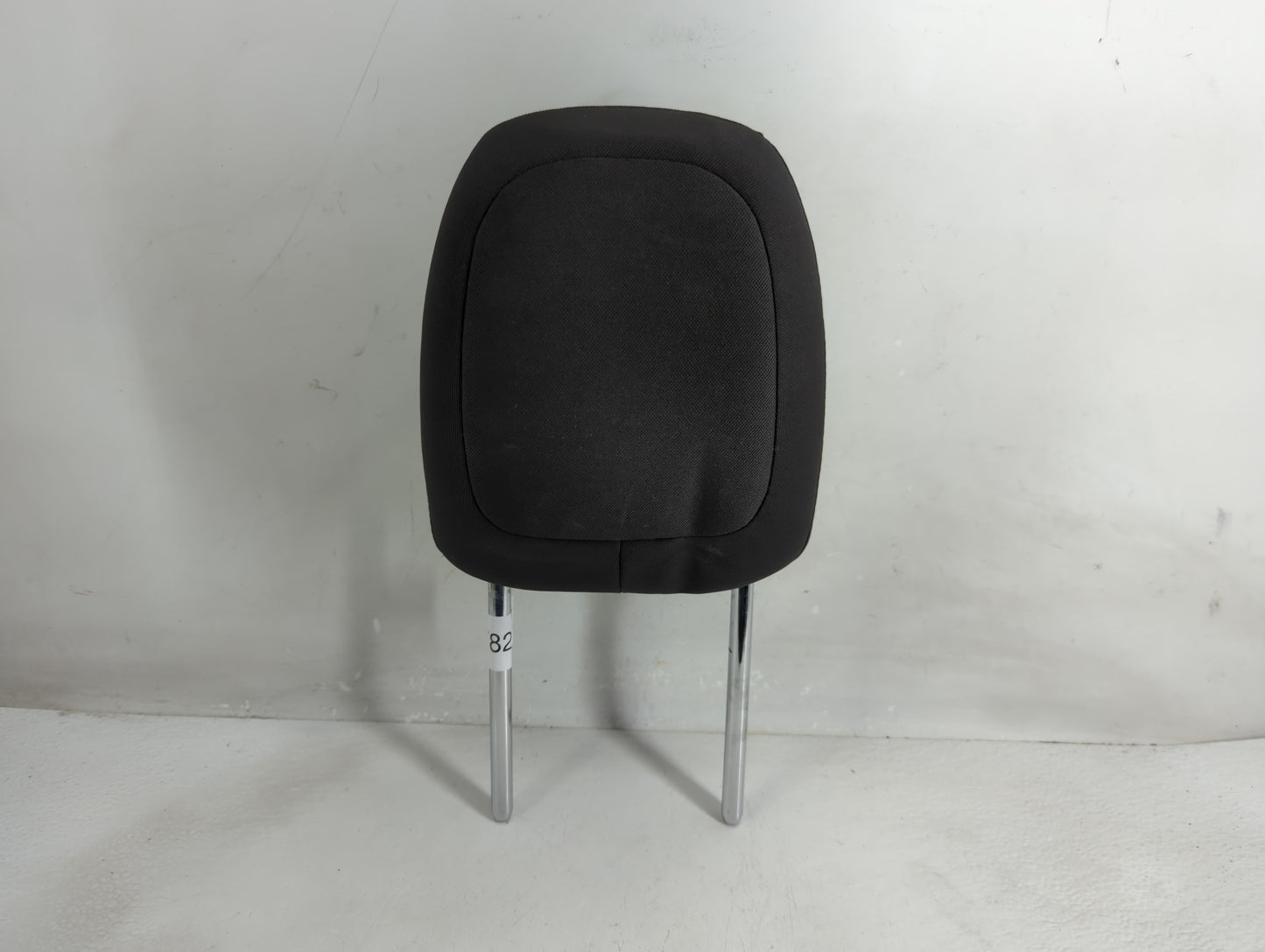 2014 Jeep Cherokee Headrest Head Rest Rear Seat Fits OEM Used Auto Parts - Oemusedautoparts1.com