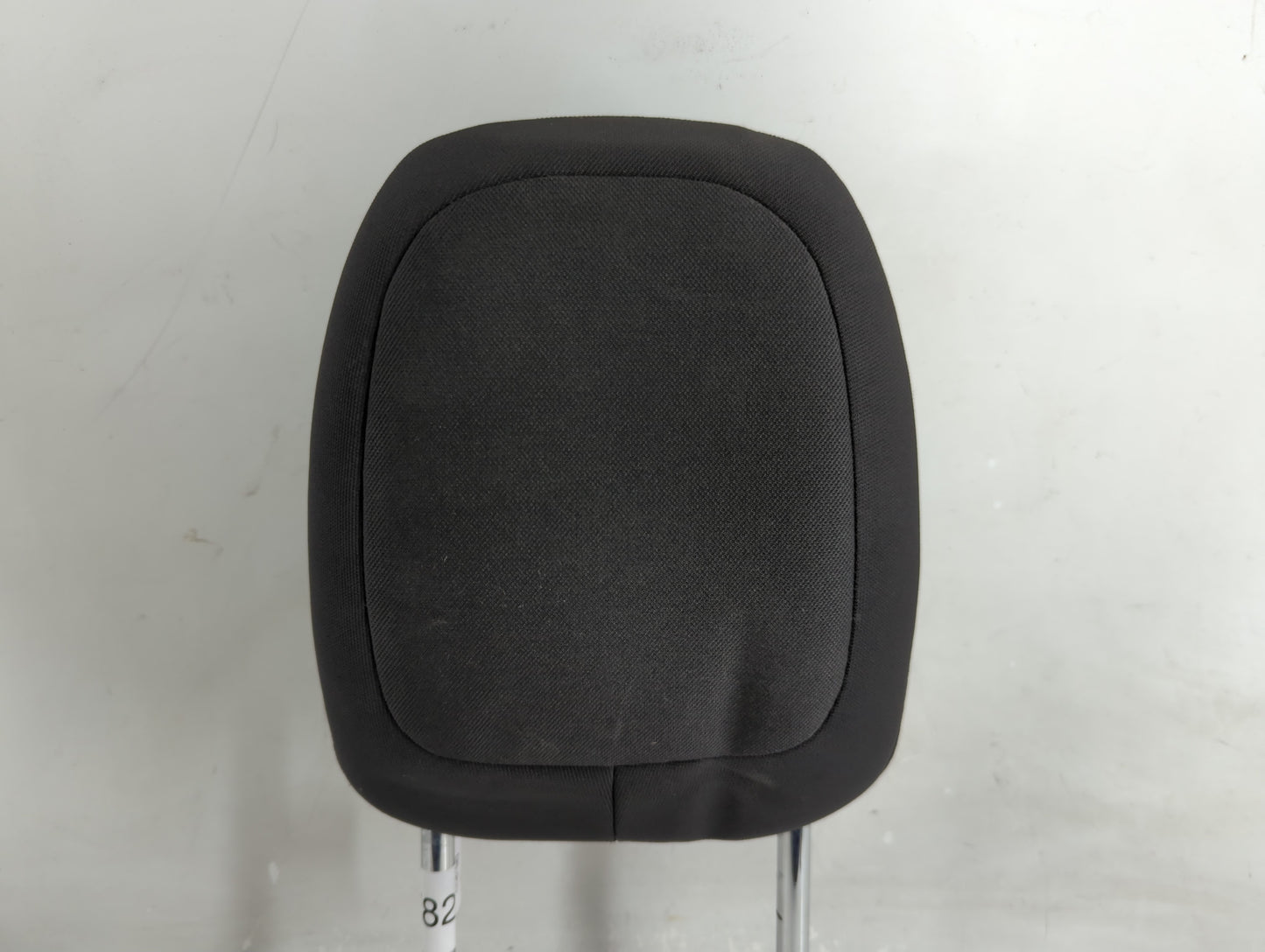 2014 Jeep Cherokee Headrest Head Rest Rear Seat Fits OEM Used Auto Parts - Oemusedautoparts1.com