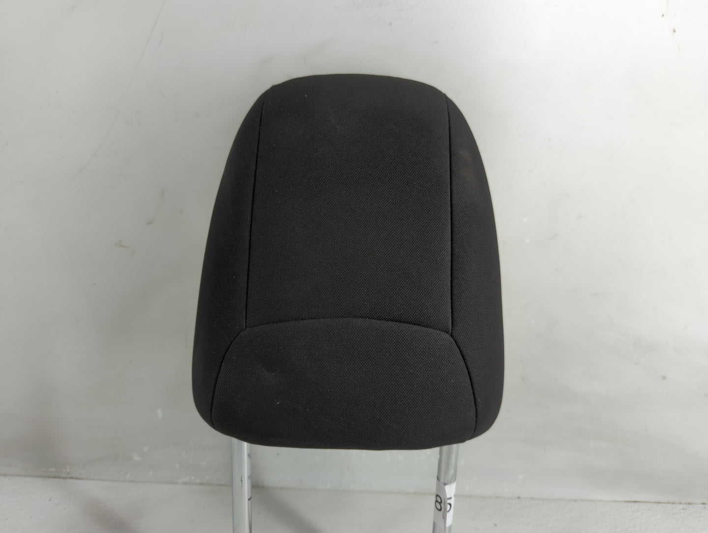 2014 Jeep Cherokee Headrest Head Rest Rear Seat Fits OEM Used Auto Parts - Oemusedautoparts1.com