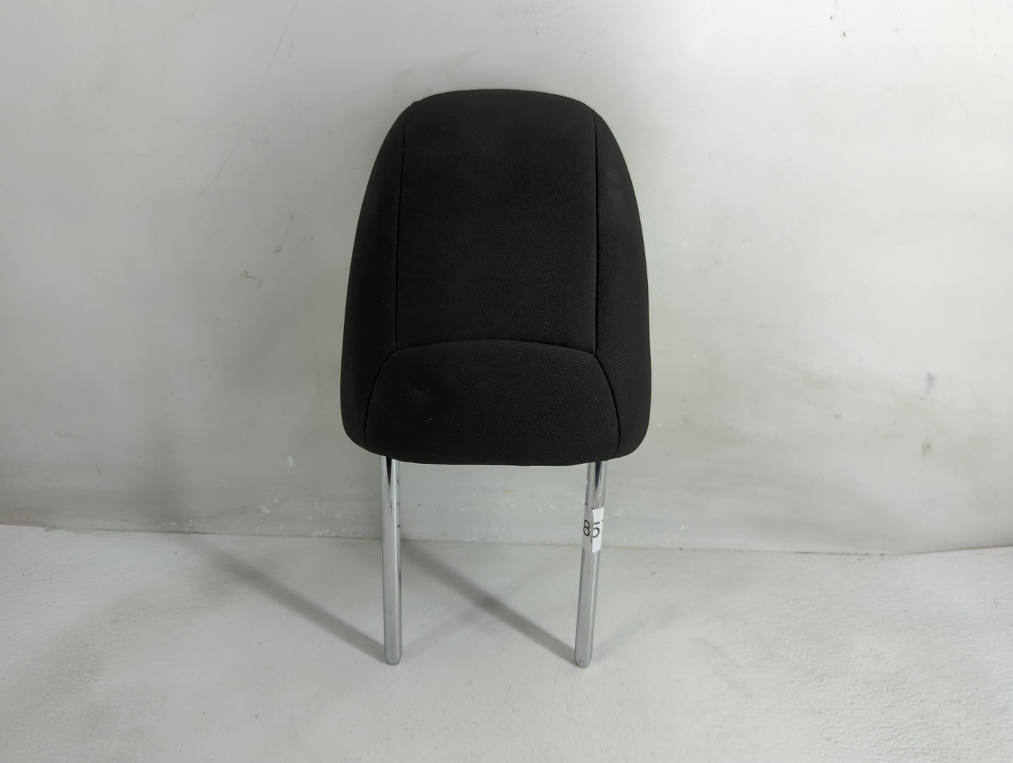 2014 Jeep Cherokee Headrest Head Rest Rear Seat Fits OEM Used Auto Parts - Oemusedautoparts1.com