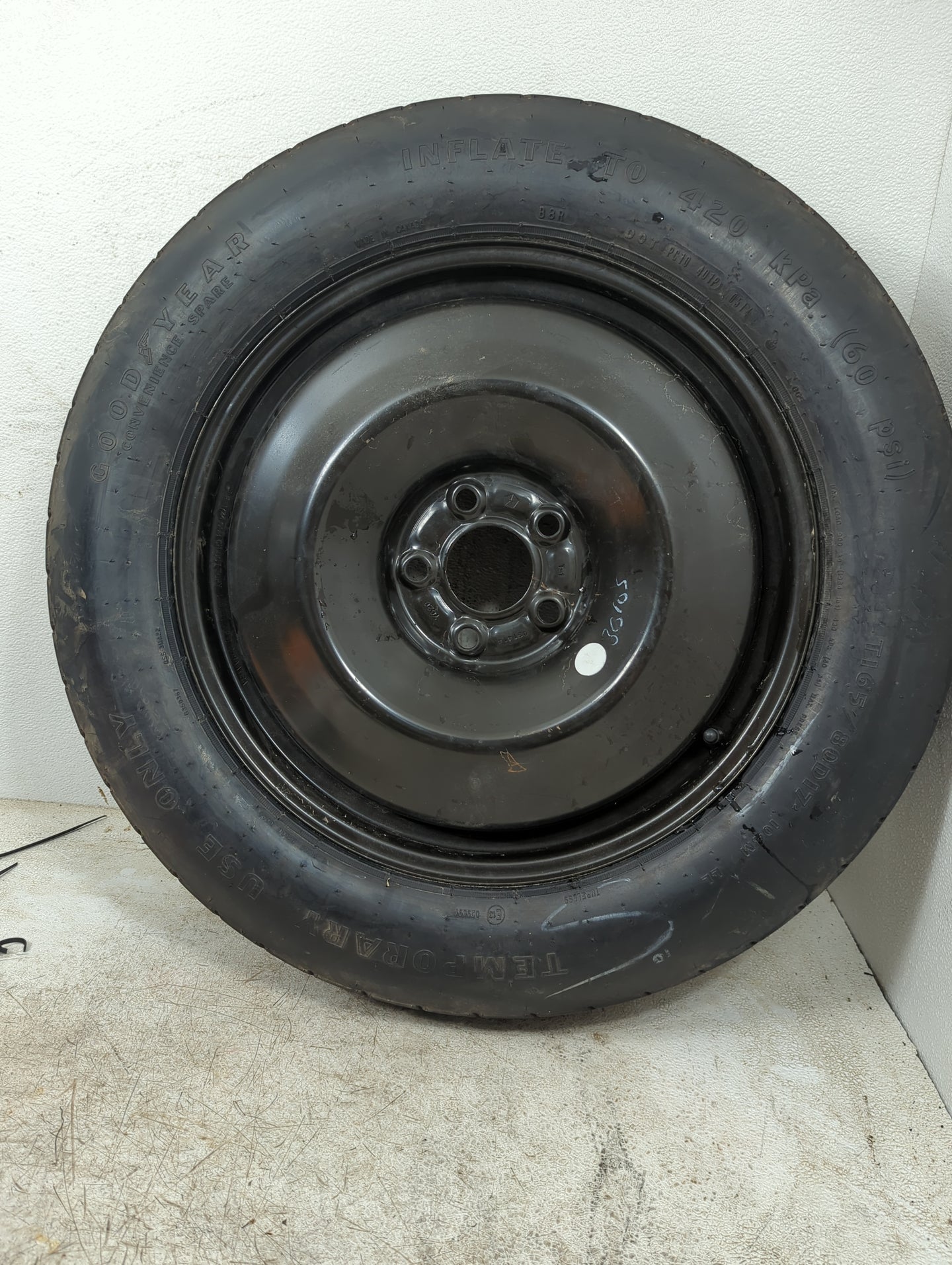 2014-2022 Jeep Cherokee Spare Donut Tire Wheel Rim Oem 1264325 - Oemusedautoparts1.com
