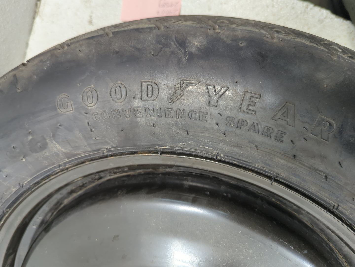 2014-2022 Jeep Cherokee Spare Donut Tire Wheel Rim Oem 1264325 - Oemusedautoparts1.com