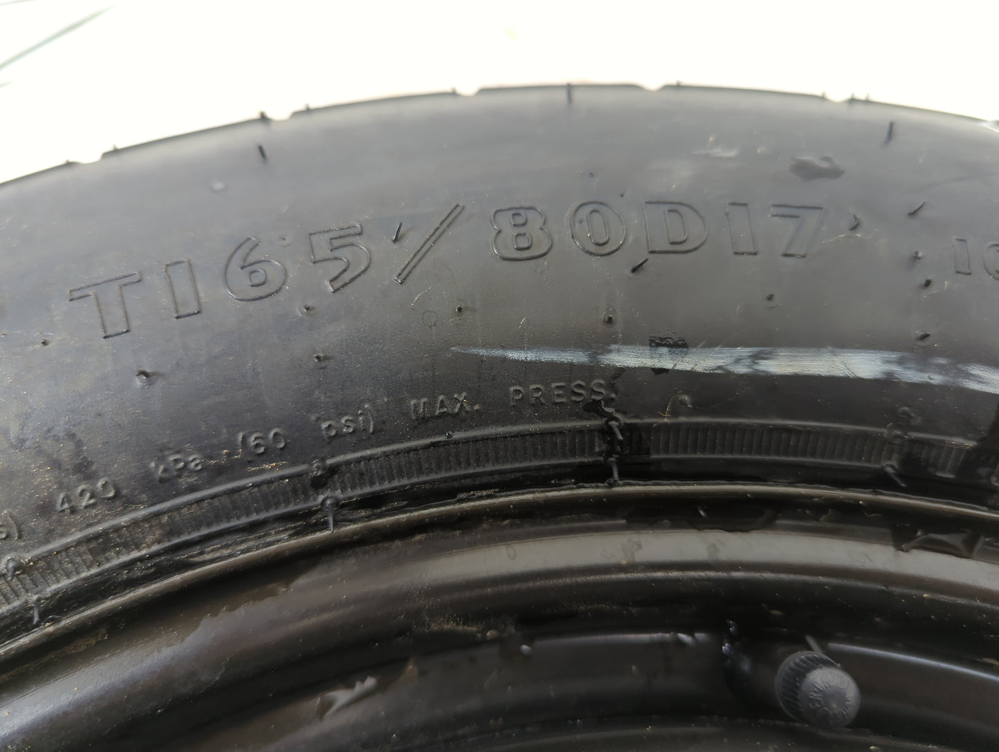 2014-2022 Jeep Cherokee Spare Donut Tire Wheel Rim Oem 1264325 - Oemusedautoparts1.com