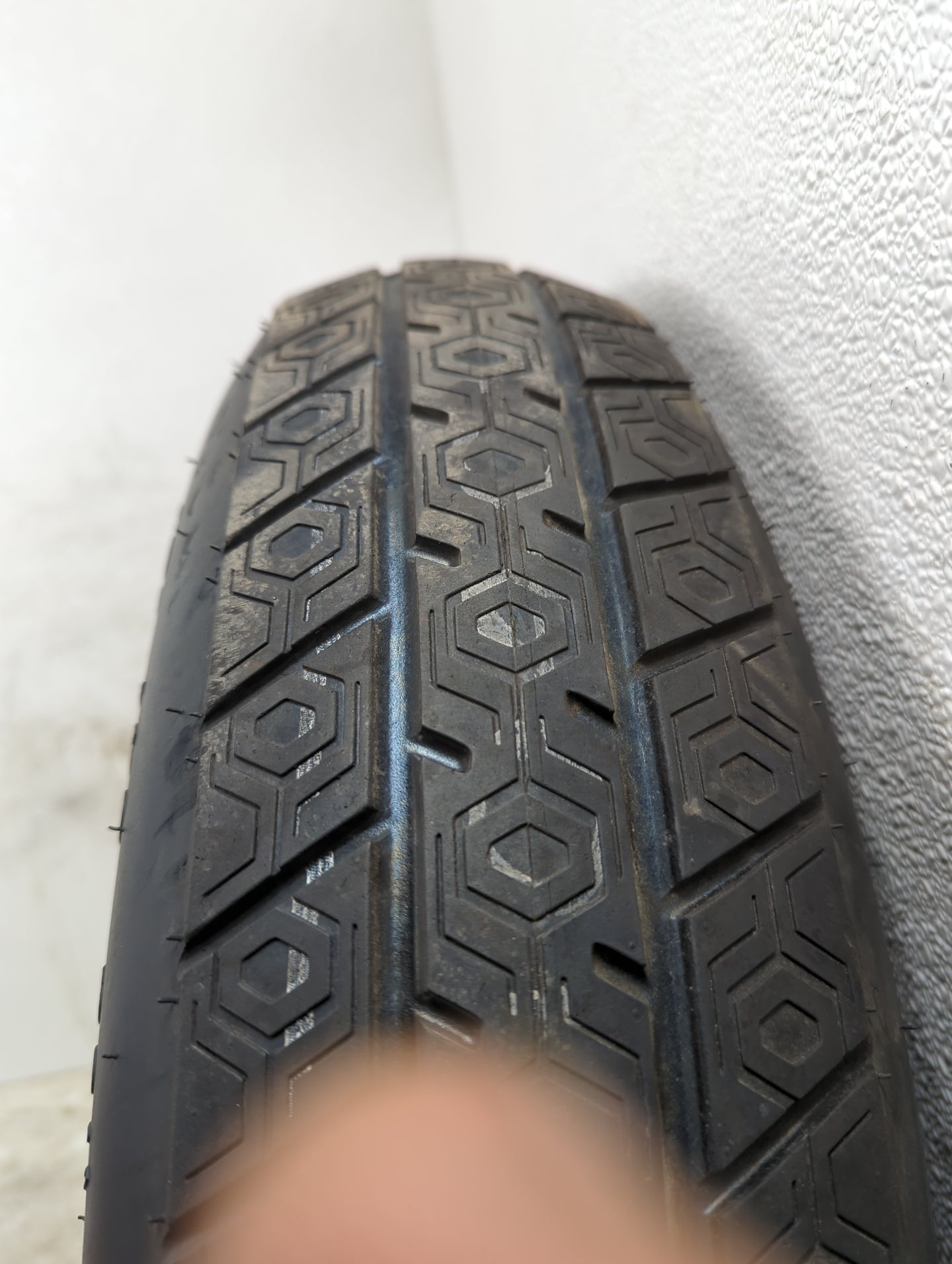 2014-2022 Jeep Cherokee Spare Donut Tire Wheel Rim Oem 1264325 - Oemusedautoparts1.com