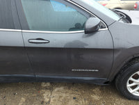2014-2018 Jeep Cherokee Passenger Front Door Oem 1299051 - Oemusedautoparts1.com