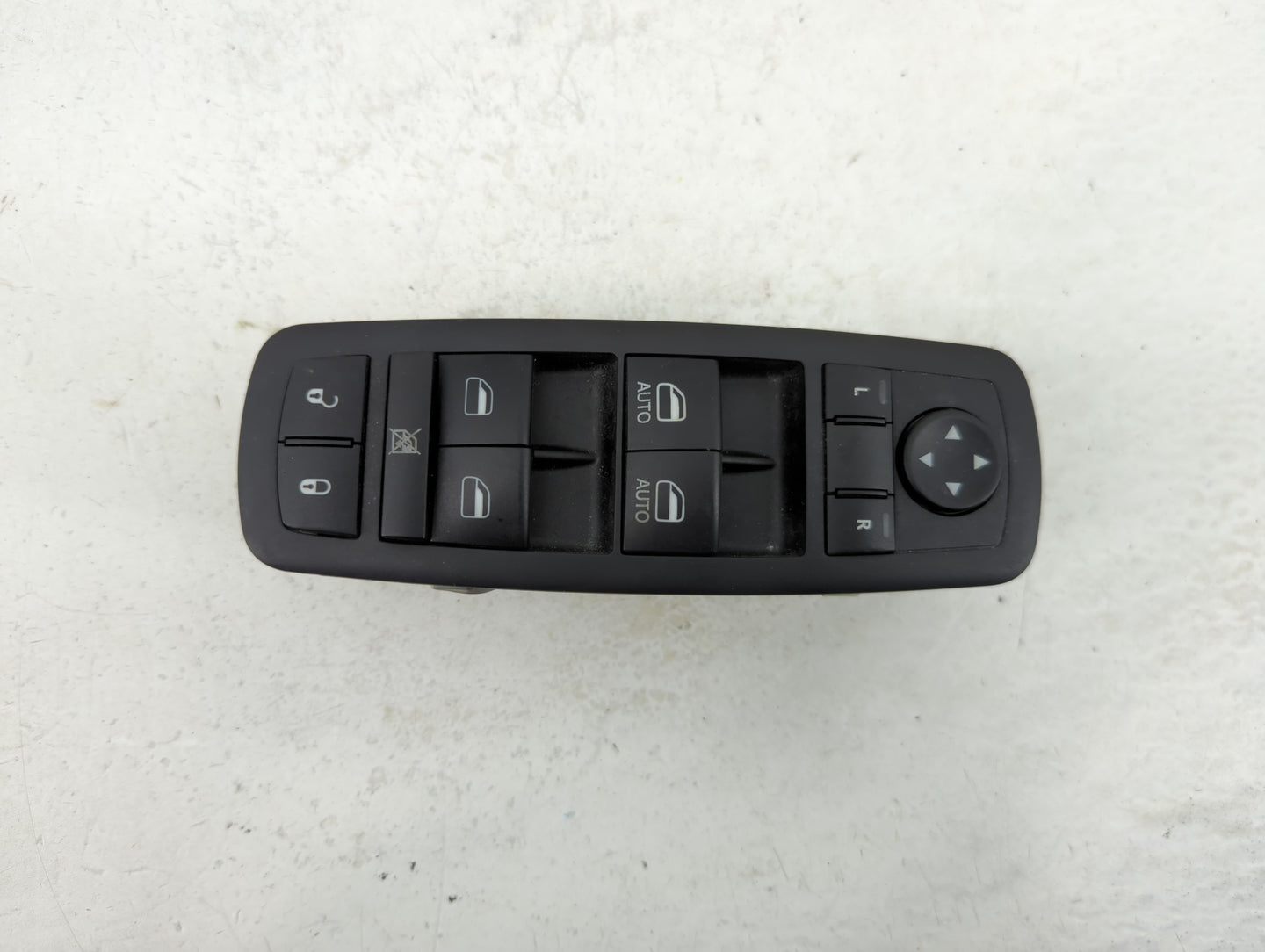 2014 Jeep Cherokee Master Power Window Switch Replacement Driver Side Left P/N:68141894AA Fits OEM Used Auto Parts - Oemused