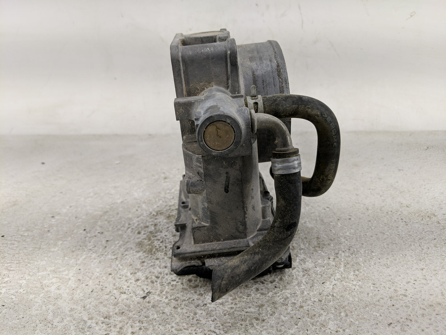 2014-2019 Jeep Cherokee Throttle Body Fits Fits 2014 2015 2016 2017 2018 2019 2020 2021 2022 OEM Used Auto Parts - Oemusedau