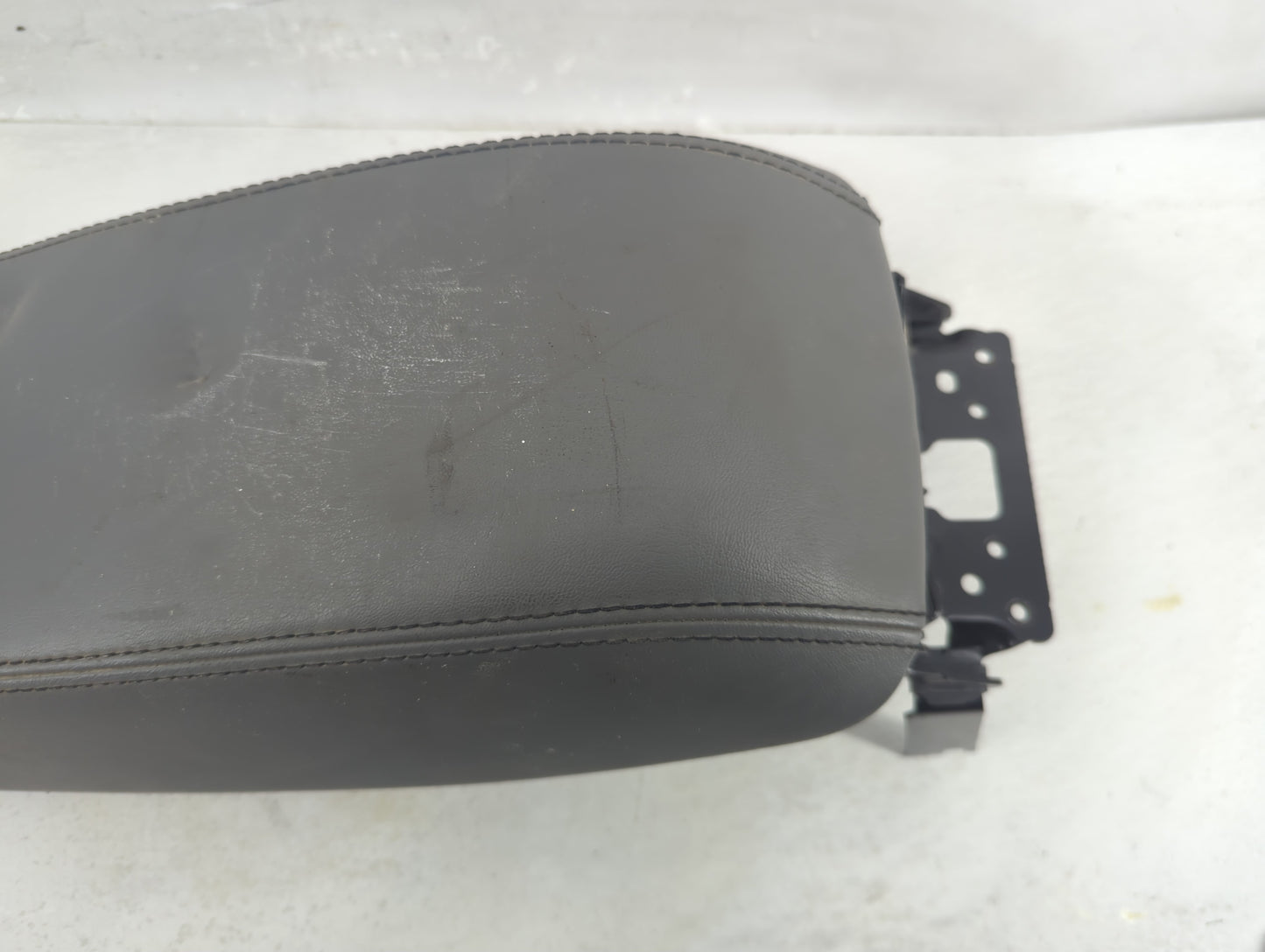 2014 Jeep Cherokee Center Console Armrest Cover Lid Fits OEM Used Auto Parts - Oemusedautoparts1.com