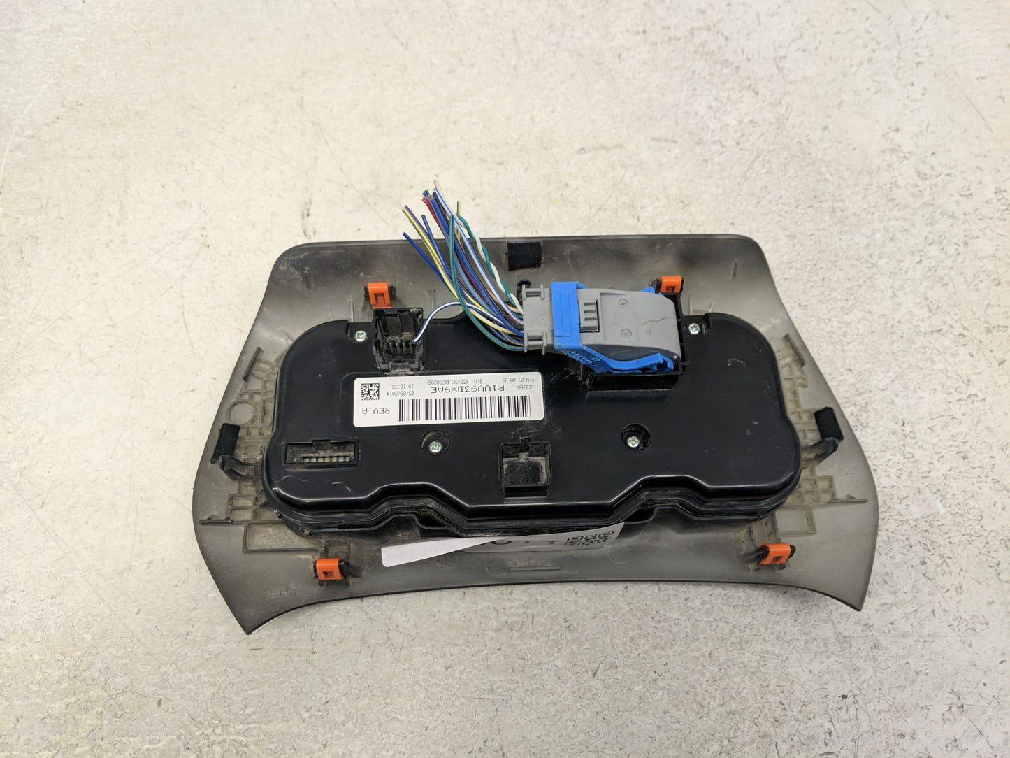 2014 Jeep Cherokee Climate Control Module Temperature AC/Heater Replacement P/N:P1UV93DX9AE Fits OEM Used Auto Parts - Oemus