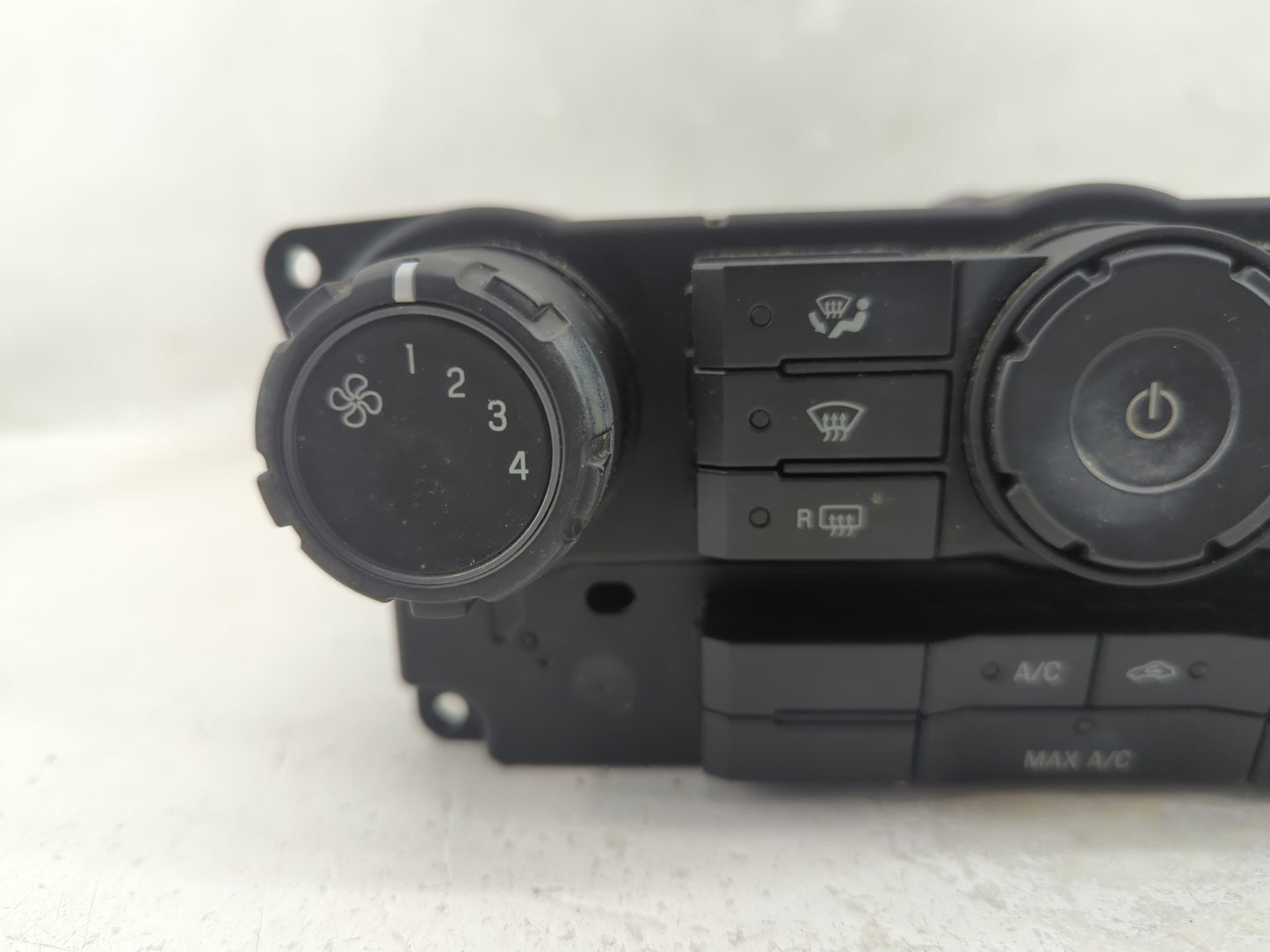 2014 Jeep Cherokee Climate Control Module Temperature AC/Heater Replacement Fits OEM Used Auto Parts - Oemusedautoparts1.com