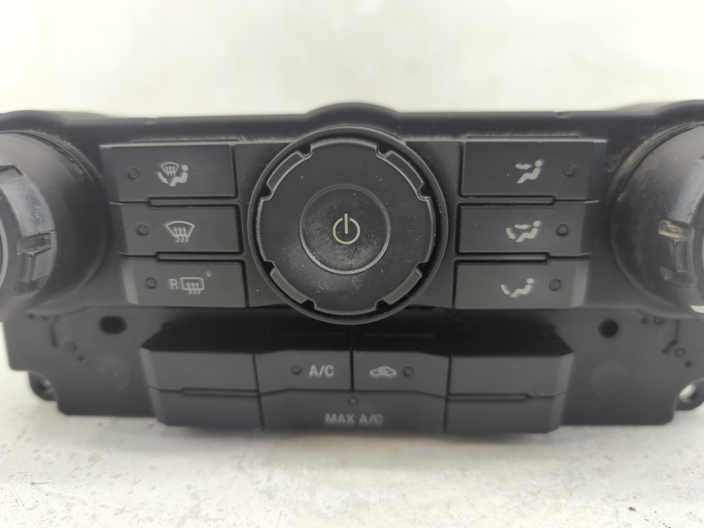 2014 Jeep Cherokee Climate Control Module Temperature AC/Heater Replacement Fits OEM Used Auto Parts - Oemusedautoparts1.com