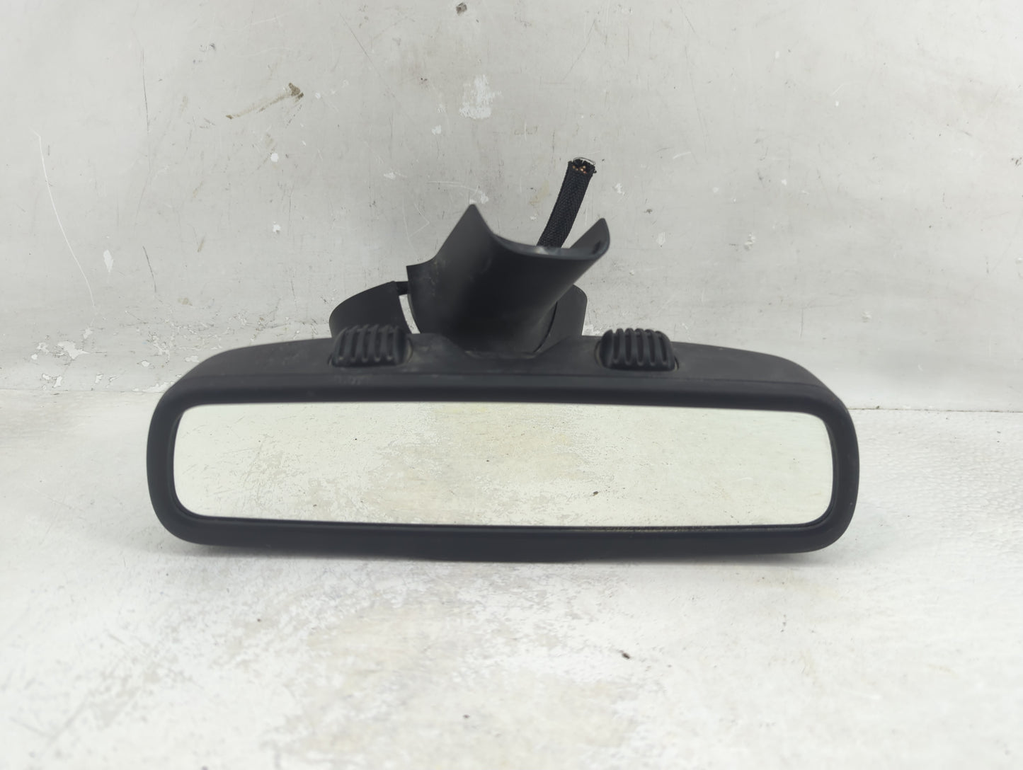 2014-2017 Jeep Cherokee Interior Rear View Mirror Replacement OEM Fits Fits 2014 2015 2016 2017 OEM Used Auto Parts - Oemuse