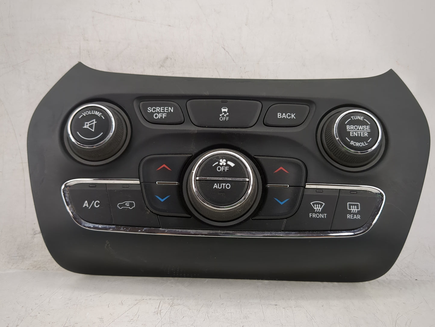 2014 Jeep Cherokee Climate Control Module Temperature AC/Heater Replacement P/N:05091436AG Fits OEM Used Auto Parts - Oemuse