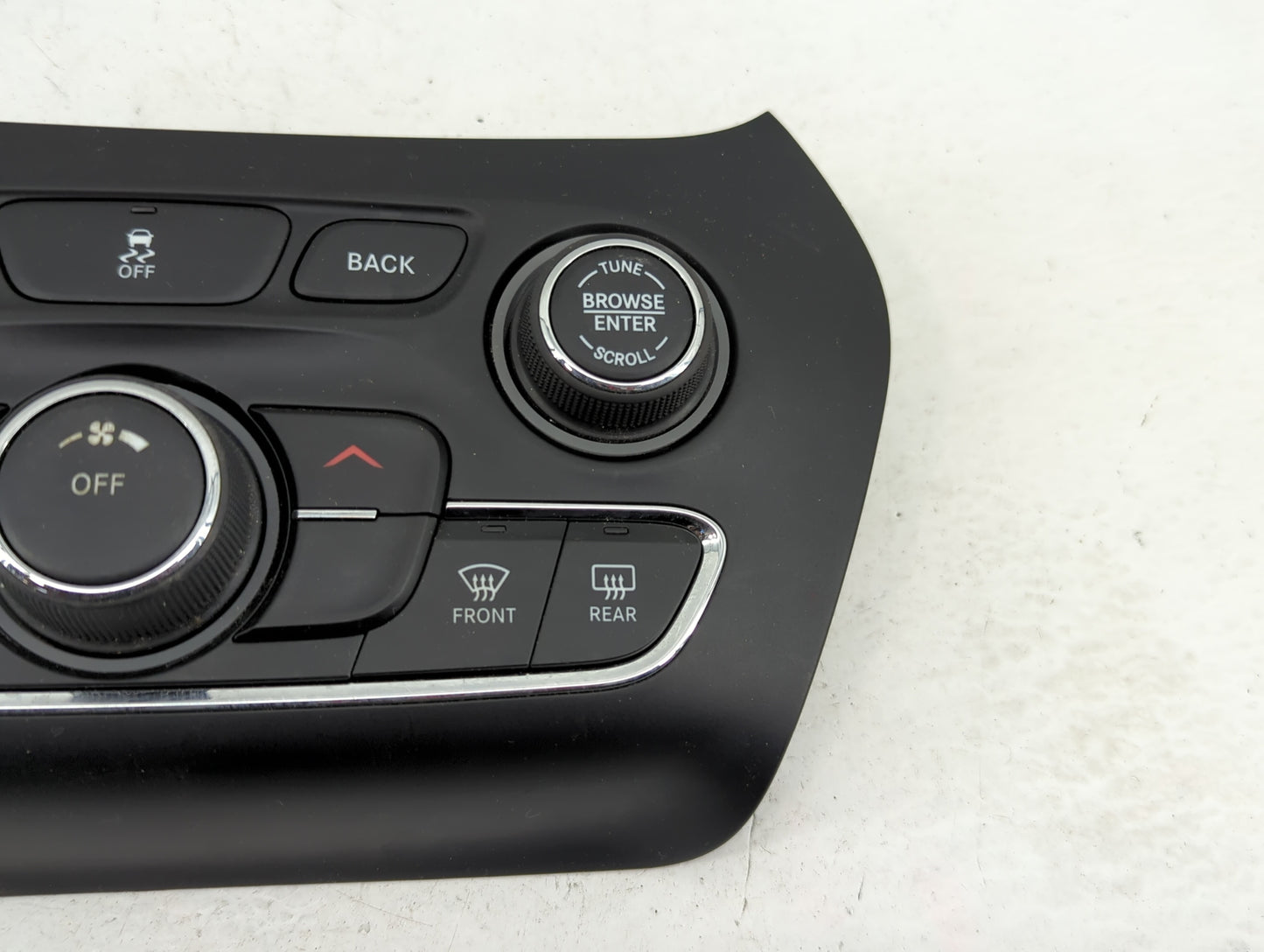 2014 Jeep Cherokee Climate Control Module Temperature AC/Heater Replacement P/N:05091432AG Fits OEM Used Auto Parts - Oemuse